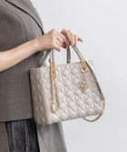 【ランダ/RANDA】の2WAYキルティングミディバッグ 人気、トレンドファッション・服の通販 founy(ファニー) ファッション Fashion レディースファッション Fashion for Women バッグ Bags キルティング Quilted, Quilting ショルダー Shoulder, Shoulder Strap スクエア Square, Square Shape チャーム Charm, Pendant ハンカチ Handkerchief, Hanky フェミニン Feminine, Girly フォルム Silhouette, Form ポケット Pocket, Pocket Detail ポーチ Pouch, Small Case リップ Lip, Lip Motif 手帳 Planner, Notebook 財布 Wallet, Purse thumbnail L.GRAY|ID: prp329100004792305 ipo3291000000034973732