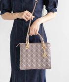 【ランダ/RANDA】の2WAYキルティングミディバッグ 人気、トレンドファッション・服の通販 founy(ファニー) ファッション Fashion レディースファッション Fashion for Women バッグ Bags キルティング Quilted, Quilting ショルダー Shoulder, Shoulder Strap スクエア Square, Square Shape チャーム Charm, Pendant ハンカチ Handkerchief, Hanky フェミニン Feminine, Girly フォルム Silhouette, Form ポケット Pocket, Pocket Detail ポーチ Pouch, Small Case リップ Lip, Lip Motif 手帳 Planner, Notebook 財布 Wallet, Purse thumbnail GREGE|ID: prp329100004792305 ipo3291000000034973738