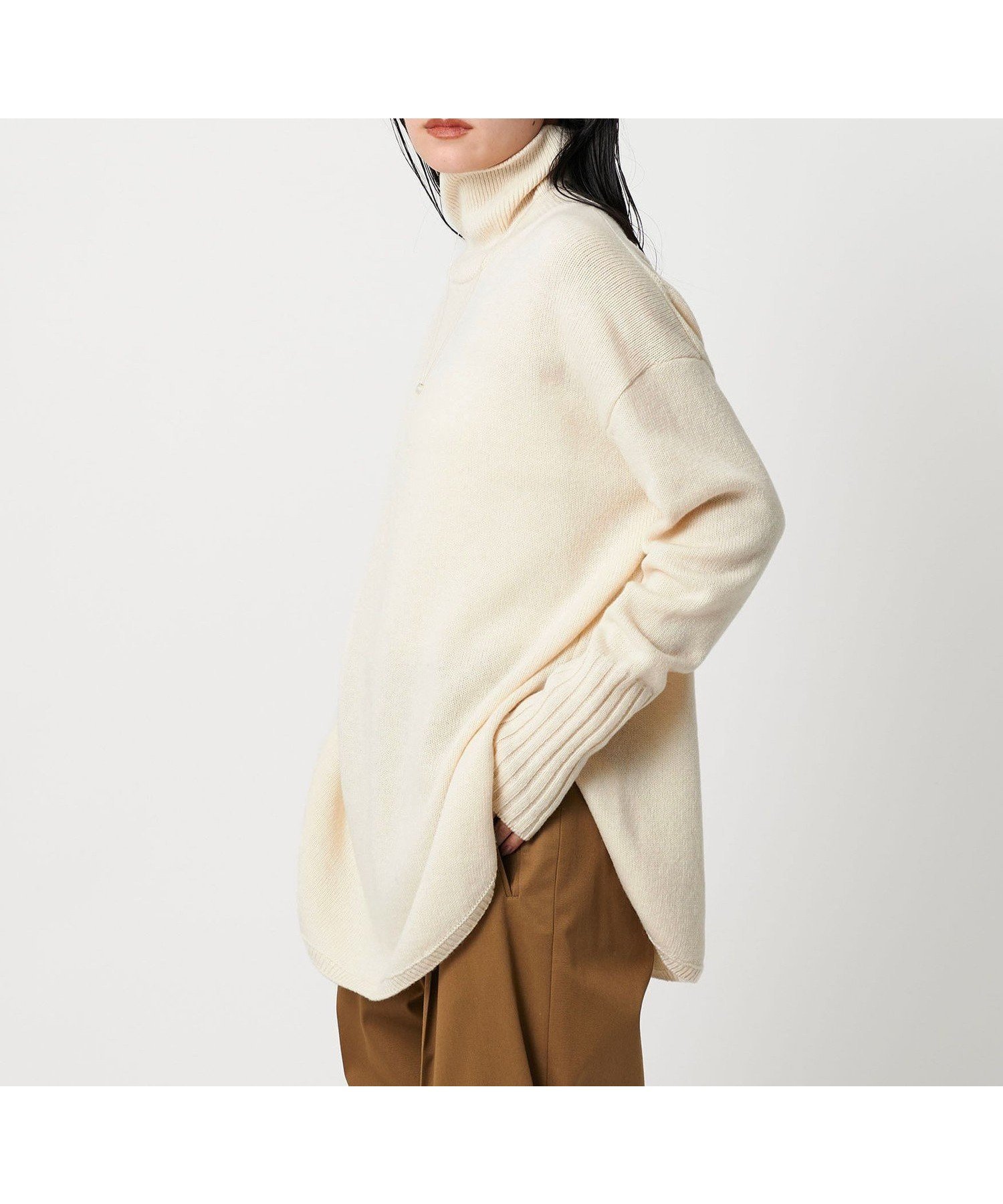 【ユナイテッドアローズ/UNITED ARROWS】のMARW UNITED ARROWS ルーズ タートルネック ニット インテリア・キッズ・メンズ・レディースファッション・服の通販 founy(ファニー) 　ファッション　Fashion　レディースファッション　Fashion for Women　トップス・カットソー　Cut & Sew Tops　ニット　Knit Tops & Sweaters　タートルネック・ハイネックトップス　Turtlenecks & High-Neck Tops　タートルネック　Turtleneck, High Neck　人気　Popular, Best Seller　ハイネック　High Neck, Mock Neck　ラウンド　Round, Round Neck　リラックス　Relax, Relaxed Fit　ルーズ　Loose, Oversized　ワイド　Wide, Wide Fit　おすすめ　Recommended / Our Picks　ビジネス 仕事 通勤　Business / Work / Commuting　WHITE|ID: prp329100004792320 ipo3291000000034772110