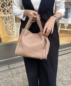 【ドゥドゥ/DouDou】の【ベストセラーアイテム】ミニショルダー付ソフトレザー調ミニバッグ 人気、トレンドファッション・服の通販 founy(ファニー) ファッション Fashion レディースファッション Fashion for Women アウター Coat / Outerwear Collection トップス・カットソー Cut & Sew Tops ベスト&ジレ / 重ね着スタイル Vests & Gilets バッグ Bags ショルダー Shoulder, Shoulder Strap シンプル Simple, Minimal スマート Smart, Elegant フィット Fit, Slim Fit リアル Real, Realistic A/W・秋冬 Autumn/Winter 冬 Winter / This Winter 再入荷 Restock / Back in Stock 2024年 2024 2024-2025秋冬・A/W Autumn/Winter 2024–25 AW24–25 thumbnail ベージュ|ID: prp329100004792323 ipo3291000000035164426