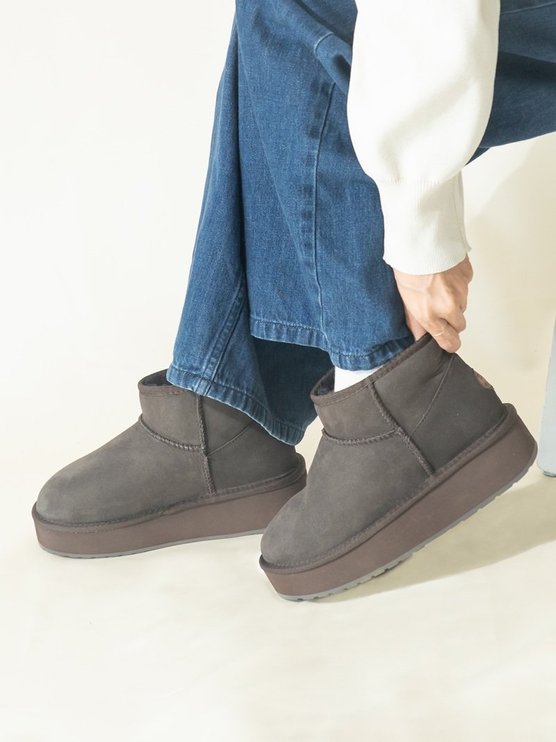 【エミュ オーストラリア/EMU Australia】の【EMU Australia】 Stinger Micro Flatform 2.0 厚底ムートンブーツ インテリア・キッズ・メンズ・レディースファッション・服の通販 founy(ファニー) ファッション Fashion レディースファッション Fashion for Women 厚底 Platform Shoes クッション Cushion, Throw Pillow 軽量 Lightweight, Ultra Light ショート Short, Short Length トレンド Trend, Trending Now 人気 Popular, Best Seller ライニング Inner Lining, Inner Fabric, Lined Chocolate|ID: prp329100004792343 ipo3291000000034772276