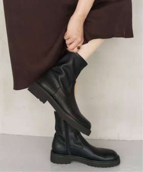 【ル タロン/Le Talon】の《追加6》3.5cmトラックソールフィットショートブーツ 人気、トレンドファッション・服の通販 founy(ファニー) ファッション Fashion レディースファッション Fashion for Women シューズ Shoes, Footwear フィット Fit, Slim Fit 人気 Popular, Best Seller 定番 Standard, Basic Item |ID:prp329100004792364