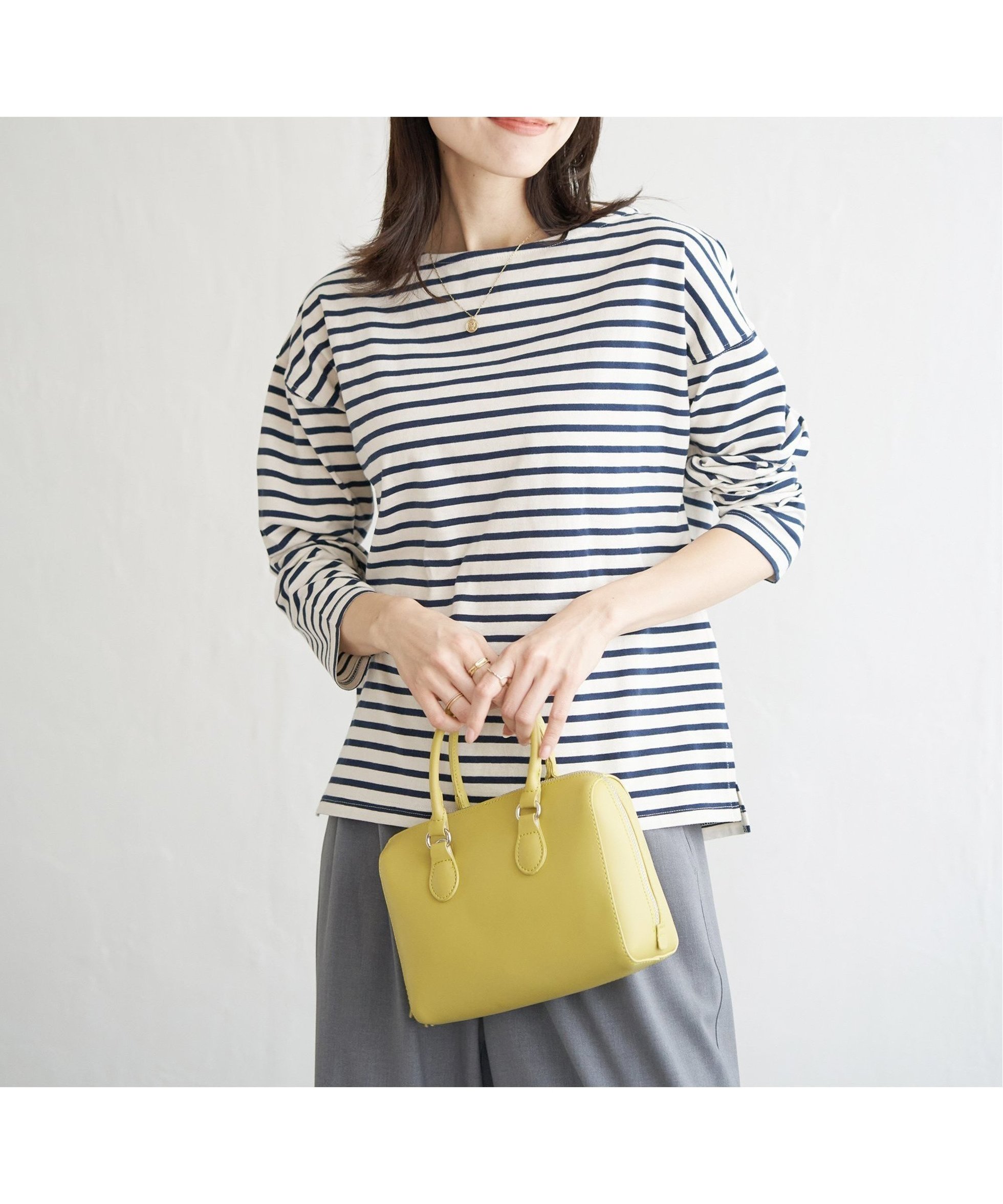 【イッカ/ikka】のコットンUSAロンT インテリア・キッズ・メンズ・レディースファッション・服の通販 founy(ファニー) 　ファッション　Fashion　レディースファッション　Fashion for Women　トップス・カットソー　Cut & Sew Tops　ロングTシャツ・Tシャツ　Longline T-Shirts & Tees　おすすめ　Recommended / Our Picks　カットソー　Cut and Sewn Top　キャップ　Cap, Baseball Cap　コンパクト　Compact, Small Size　シンプル　Simple, Minimal　スニーカー　Sneakers, Trainers　フェミニン　Feminine, Girly　フレア　Flare, Flared　ベーシック　Basic, Essential　ボーダー　Border, Stripe　リラックス　Relax, Relaxed Fit　エレガント 上品　Elegant　無地　Plain, Solid Color　長袖　Long Sleeve, Full Sleeve　ネイビーブルー|ID: prp329100004792392 ipo3291000000035141238