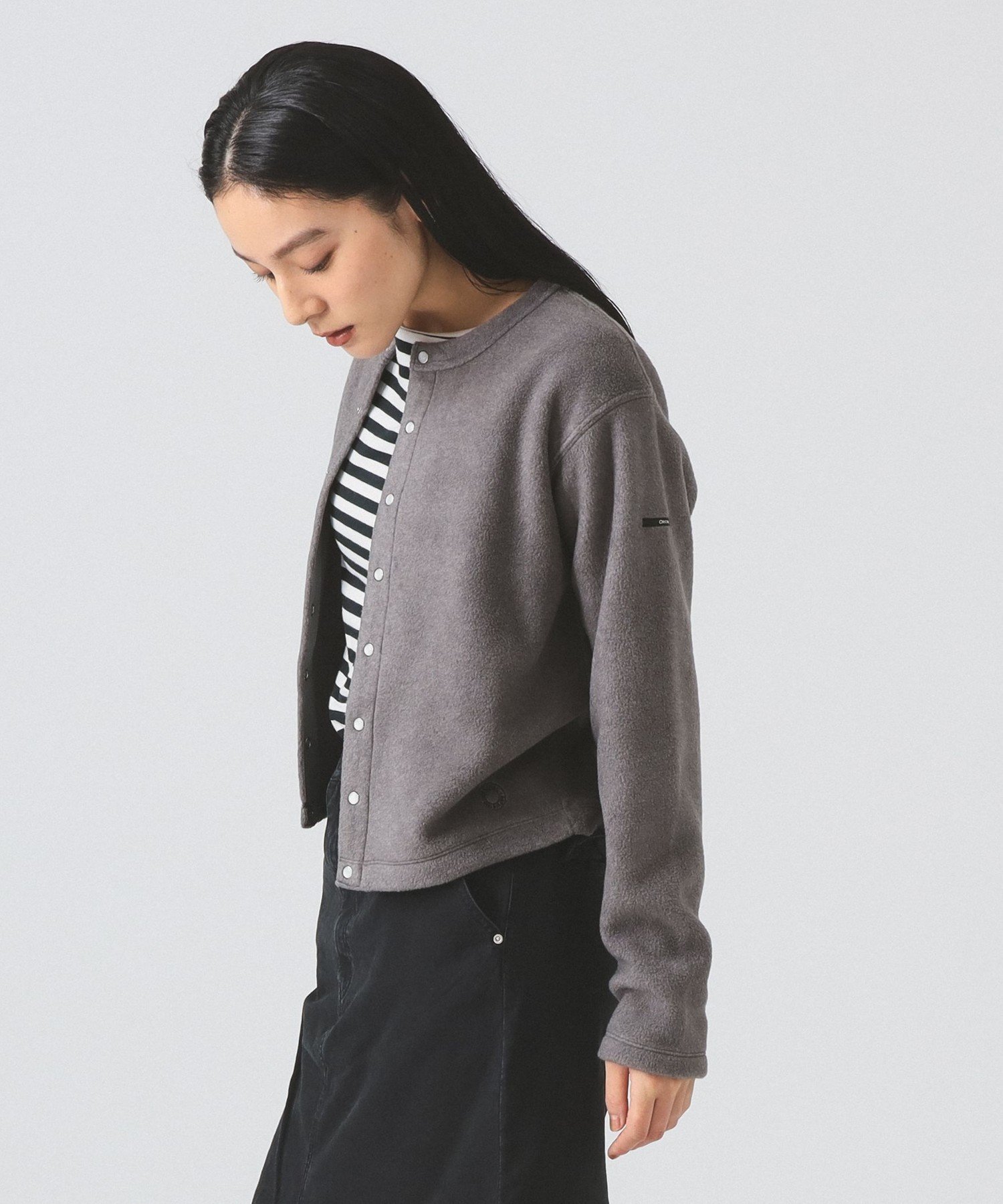 【ビームス ウイメン/BEAMS】のORCIVAL / フリース クルーネック カーディガン インテリア・キッズ・メンズ・レディースファッション・服の通販 founy(ファニー) ファッション Fashion レディースファッション Fashion for Women トップス・カットソー Cut & Sew Tops カーディガン・羽織り Layered Style Cardigans インナー Innerwear 秋 Autumn カーディガン Cardigan, Knitwear デニム Denim, Jeans Material 定番 Standard, Basic Item 人気 Popular, Best Seller パール Pearl, Pearl Accent フランス France, French フリル Frill, Ruffle ボーダー Border, Stripe 羽織 Haori, Light Jacket 冬 Winter / This Winter おすすめ Recommended / Our Picks エレガント 上品 Elegant TOP GREY|ID: prp329100004792491 ipo3291000000034773273