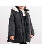 【ベベ オンライン ストア/BEBE ONLINE STORE / KIDS】のふわふわファーポケットフリルたっぷり中綿ロングコート(90~130cm) チャコール|ID: prp329100004792539 ipo3291000000035064783