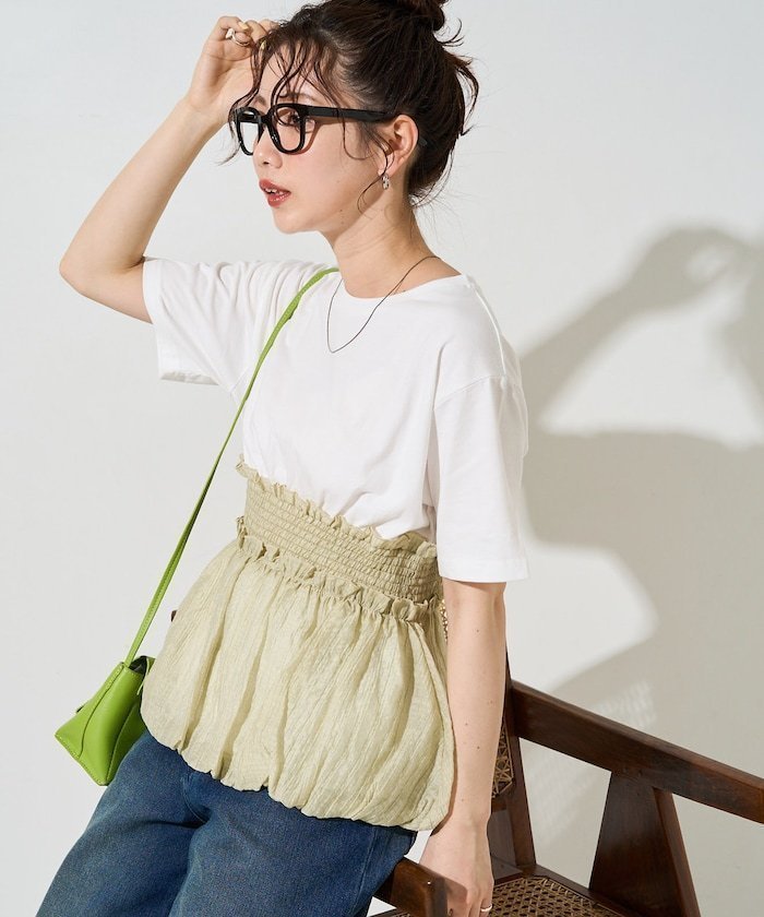 【フリークスストア/FREAK'S STORE】のシアー ワッシャー ドッキング バルーン 半袖 トップス【限定展開】 インテリア・キッズ・メンズ・レディースファッション・服の通販 founy(ファニー) 　ファッション　Fashion　レディースファッション　Fashion for Women　トップス・カットソー　Cut & Sew Tops　2025年　2025　2025春夏・S/S　Spring/Summer 2025 SS25　ギャザー　Gathered, Ruffled　サテン　Satin, Glossy Fabric　シアー　Sheer, See-Through　トレンド　Trend, Trending Now　ドッキング　Docking, Mixed Material　バランス　Balance, Style Balance　バルーン　Balloon, Balloon Silhouette　ワッシャー　Washer, Crinkled Finish　エレガント 上品　Elegant　切替　Switching, Contrast Panel　半袖　Short Sleeve, Half Sleeve　夏　Summer　S/S・春夏　SS, Spring/Summer, Warm Season　オフホワイト×ライトベージュ|ID: prp329100004792540 ipo3291000000034963850