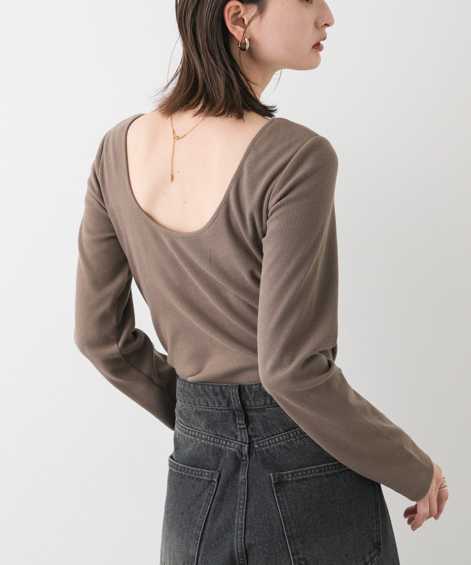 【センスオブプレイス/SENSE OF PLACE by URBAN RESEARCH】のカップツキバックオープンリブトップ インテリア・キッズ・メンズ・レディースファッション・服の通販 founy(ファニー) 　ファッション　Fashion　レディースファッション　Fashion for Women　バッグ　Bags　2025年　2025　2025春夏・S/S　Spring/Summer 2025 SS25　インナー　Innerwear　夏　Summer　S/S・春夏　SS, Spring/Summer, Warm Season　羽織　Haori, Light Jacket　MOCHA|ID: prp329100004792570 ipo3291000000035005992