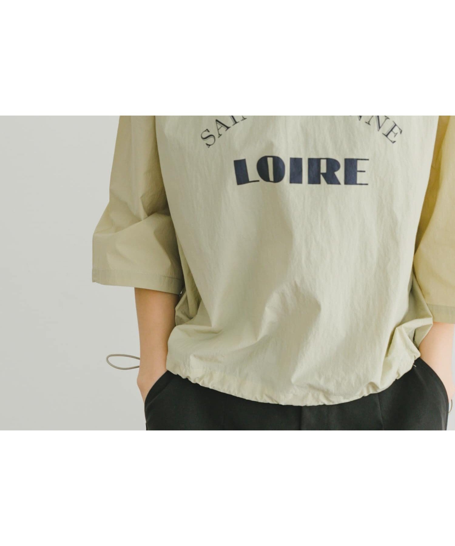 【アイテムズアーバンリサーチ/ITEMS URBAN RESEARCH】のロゴハンソデナイロンプルオーバー インテリア・キッズ・メンズ・レディースファッション・服の通販 founy(ファニー) 　ファッション　Fashion　レディースファッション　Fashion for Women　トップス・カットソー　Cut & Sew Tops　カジュアルプルオーバー・ニットトップス　Pullovers & Knit Tops / Casual Pullovers　2025年　2025　2025春夏・S/S　Spring/Summer 2025 SS25　ドローコード　Drawcord, Drawstring Cord　フロント　Front, Front Design　リラックス　Relax, Relaxed Fit　半袖　Short Sleeve, Half Sleeve　夏　Summer　春　Spring　S/S・春夏　SS, Spring/Summer, Warm Season　軽量　Lightweight, Ultra Light　BEG|ID: prp329100004792575 ipo3291000000035076812