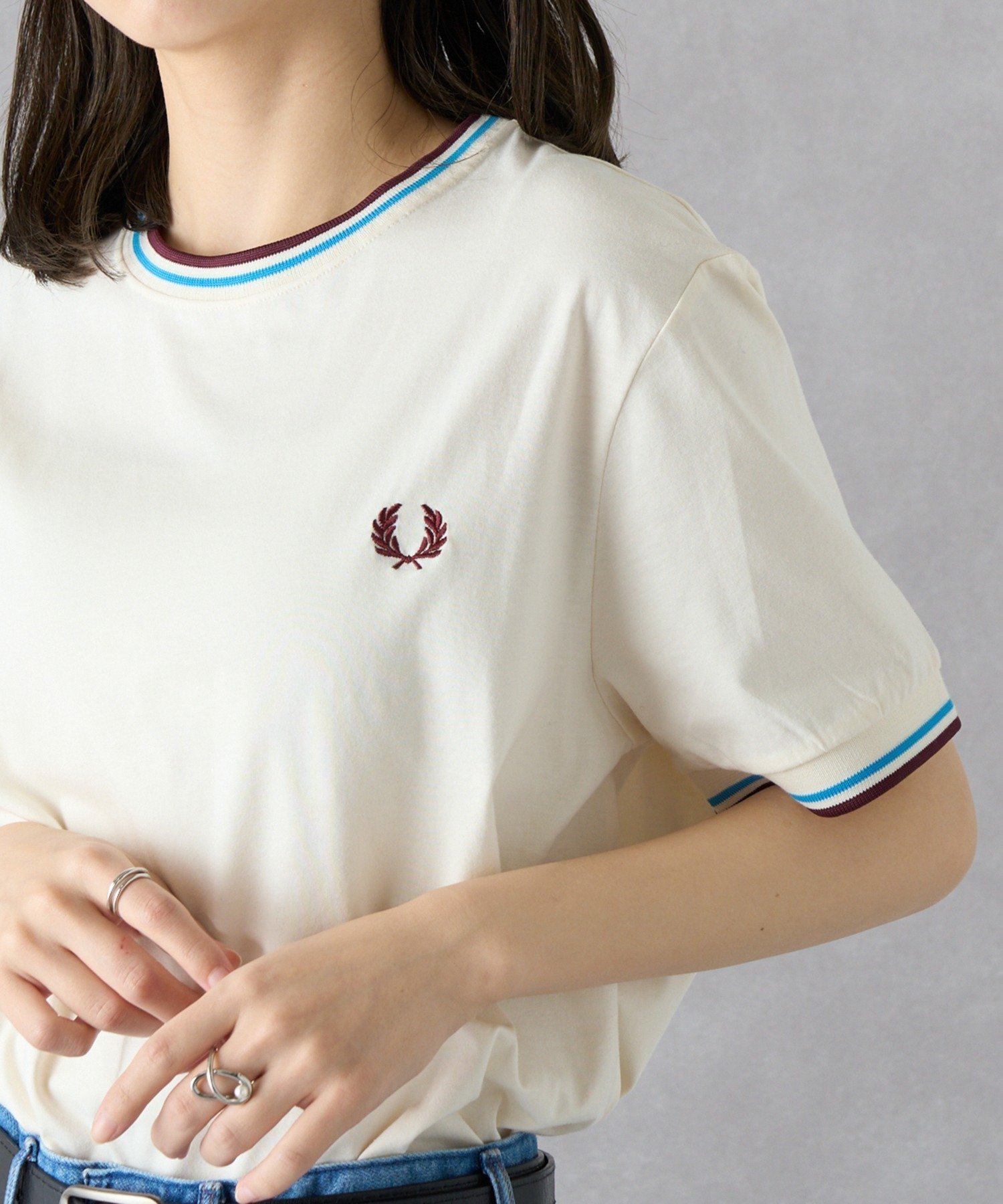 【カセットチャート/Cassette Chart】のFRED PERRY/TWIN TIPPED T-SHIRT M1588 インテリア・キッズ・メンズ・レディースファッション・服の通販 founy(ファニー) 　ファッション　Fashion　レディースファッション　Fashion for Women　トップス・カットソー　Cut & Sew Tops　シャツ・ブラウス・オフィスカジュアル　Elegant Blouses & Button-Ups　ロングTシャツ・Tシャツ　Longline T-Shirts & Tees　アクセサリー　Fashion Accessories　カーゴパンツ　Cargo Pants, Utility Pants　クラシック　Classic, Timeless Style　軽量　Lightweight, Ultra Light　サンダル　Sandals, Summer Shoes　シルバー　Silver, Metallic Silver　シンプル　Simple, Minimal　スニーカー　Sneakers, Trainers　スラックス　Slacks, Dress Pants　デニム　Denim, Jeans Material　トレンド　Trend, Trending Now　人気　Popular, Best Seller　ハーフ　Half, Half-Length　フィット　Fit, Slim Fit　フォーマル　Formal, Dressy　ボトム　Bottoms, Lower Wear　ポロシャツ　Polo Shirt, Collared Tee　モッズコート　Mods Coat, Military Parka　レギュラー　Regular, Standard Fit　ワンポイント　One Point, Statement Accent　再入荷　Restock / Back in Stock　おすすめ　Recommended / Our Picks　エレガント 上品　Elegant　IVR4|ID: prp329100004792605 ipo3291000000034960374