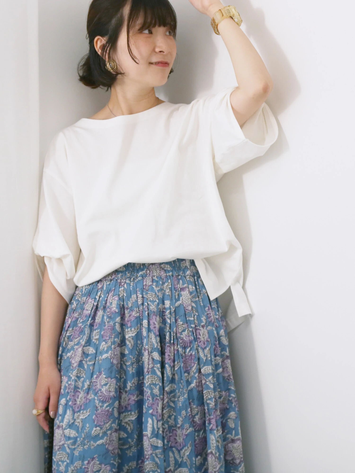 【サマンサモスモス/Samansa Mos2】のツイストスリーブTシャツ 人気、トレンドファッション・服の通販 founy(ファニー) 　ファッション　Fashion　レディースファッション　Fashion for Women　トップス・カットソー　Cut & Sew Tops　シャツ・ブラウス・オフィスカジュアル　Elegant Blouses & Button-Ups　ロングTシャツ・Tシャツ　Longline T-Shirts & Tees　シンプル　Simple, Minimal　スリーブ　Sleeve, Long Sleeve / Short Sleeve　ツイスト　Tweed, Tweed Fabric　 other-1|ID: prp329100004792608 ipo3291000000034774335