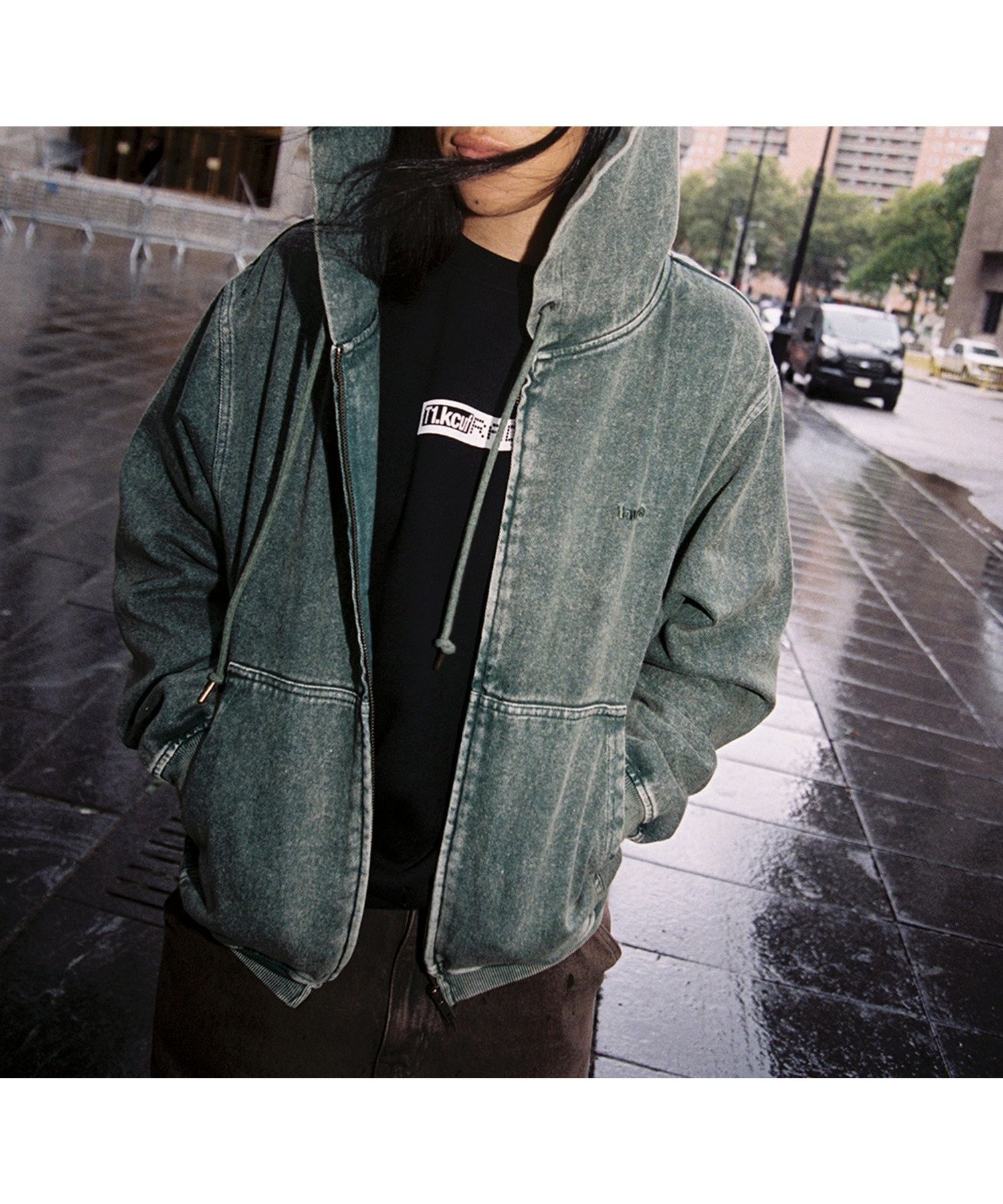 【ハフ/HUF】のHUF eightynine WASHED FULL ZIP HOODIE/ HUF ハフ ロゴ ジップパーカー インテリア・キッズ・メンズ・レディースファッション・服の通販 founy(ファニー) ファッション Fashion レディースファッション Fashion for Women トップス・カットソー Cut & Sew Tops レディースパーカー・カジュアルフーディー Casual Hoodies & Sweatshirts アクセサリー Fashion Accessories グラフィック Graphic, Graphic Design ジャケット Jacket, Outerwear 定番 Standard, Basic Item パターン Pattern, Design Print プリント Print, Printed Pattern ポケット Pocket, Pocket Detail 冬 Winter / This Winter ホリデーシーズン Holiday Season OLIVE|ID: prp329100004792745 ipo3291000000034775399