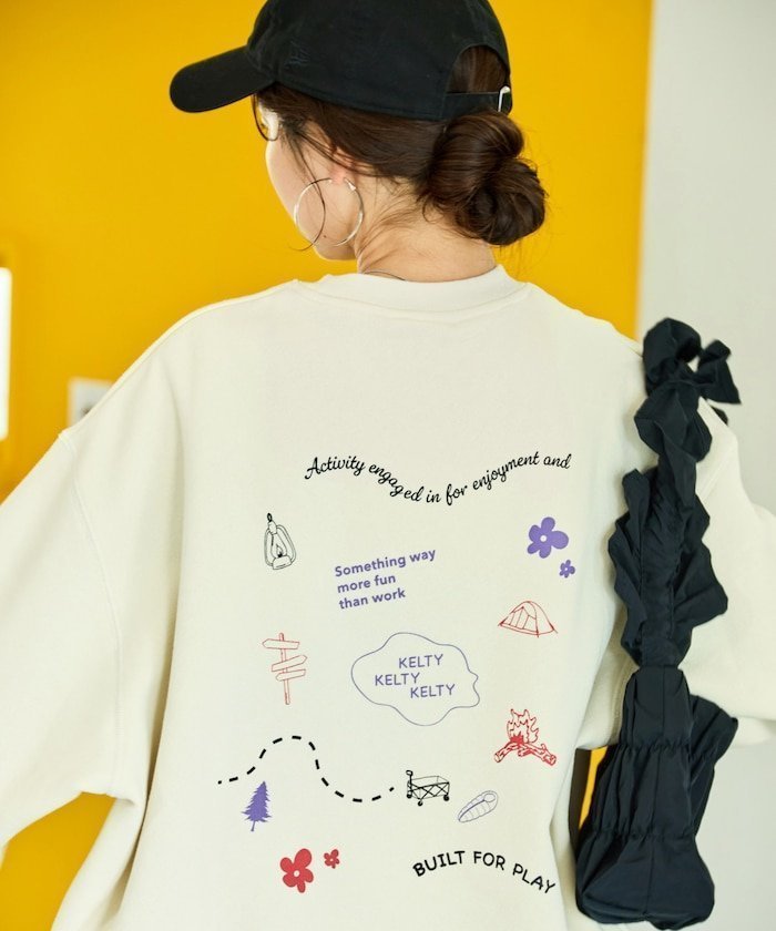 【フリークスストア/FREAK'S STORE】の別注 裏起毛 散らばし プリント スウェット プルオーバー【限定展開】 25AW インテリア・キッズ・メンズ・レディースファッション・服の通販 founy(ファニー) ファッション Fashion レディースファッション Fashion for Women トップス・カットソー Cut & Sew Tops レディースパーカー・カジュアルフーディー Casual Hoodies & Sweatshirts カジュアルプルオーバー・ニットトップス Pullovers & Knit Tops / Casual Pullovers スウェット・クルーネックトップス Sweatshirts & Crewnecks / Relaxed Fit Sweat Tops 2025年 2025 2025-2026秋冬・A/W Autumn/Winter 2025–26 AW25–26 冬 Winter / This Winter イラスト Illustration シンプル Simple, Minimal スウェット / スエット Sweatshirt, Sweatwear スペシャル Special, Limited Edition ビッグ Big, Oversized フロント Front, Front Design プリント Print, Printed Pattern リラックス Relax, Relaxed Fit 人気 Popular, Best Seller 別注 Limited Edition, Custom Order A/W・秋冬 Autumn/Winter ナチュラル|ID: prp329100004792906 ipo3291000000034776451