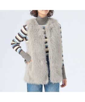 【ビームス ハート/BEAMS HEART】のノーカラー フェイクファー ベスト 人気、トレンドファッション・服の通販 founy(ファニー) ファッション Fashion レディースファッション Fashion for Women アウター Coat / Outerwear Collection トップス・カットソー Cut & Sew Tops ベスト&ジレ / 重ね着スタイル Vests & Gilets インナー Innerwear 軽量 Lightweight, Ultra Light スヌード Snood, Infinity Scarf デニム Denim, Jeans Material ハイネック High Neck, Mock Neck フェイクファー Faux Fur, Imitation Fur ベスト Vest, Waistcoat マフラー Scarf, Muffler 冬 Winter / This Winter A/W・秋冬 Autumn/Winter おすすめ Recommended / Our Picks バラクラバ Balaclava エレガント 上品 Elegant |ID:prp329100004793048
