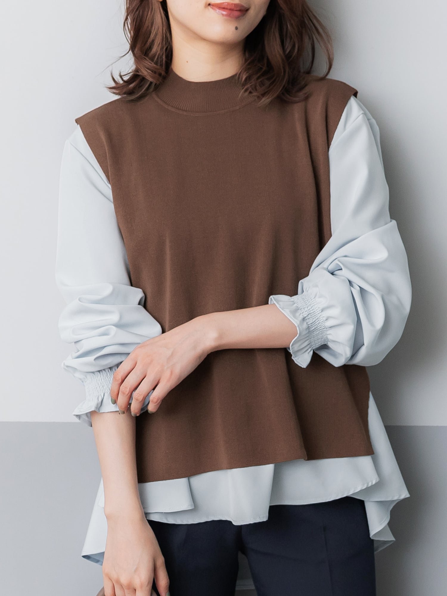 【コカ/COCA】の【再入荷】ベストセットブラウス インテリア・キッズ・メンズ・レディースファッション・服の通販 founy(ファニー) 　ファッション　Fashion　レディースファッション　Fashion for Women　アウター　Coat / Outerwear Collection　トップス・カットソー　Cut & Sew Tops　シャツ・ブラウス・オフィスカジュアル　Elegant Blouses & Button-Ups　ベスト&ジレ / 重ね着スタイル　Vests & Gilets　クール　Cool, Chic　スリット　Slit, Slit Detail　スリーブ　Sleeve, Long Sleeve / Short Sleeve　ドッキング　Docking, Mixed Material　フリル　Frill, Ruffle　ベスト　Vest, Waistcoat　ポケット　Pocket, Pocket Detail　無地　Plain, Solid Color　再入荷　Restock / Back in Stock　おすすめ　Recommended / Our Picks　2025年　2025　2025春夏・S/S　Spring/Summer 2025 SS25　Camel|ID: prp329100004793447 ipo3291000000034780556