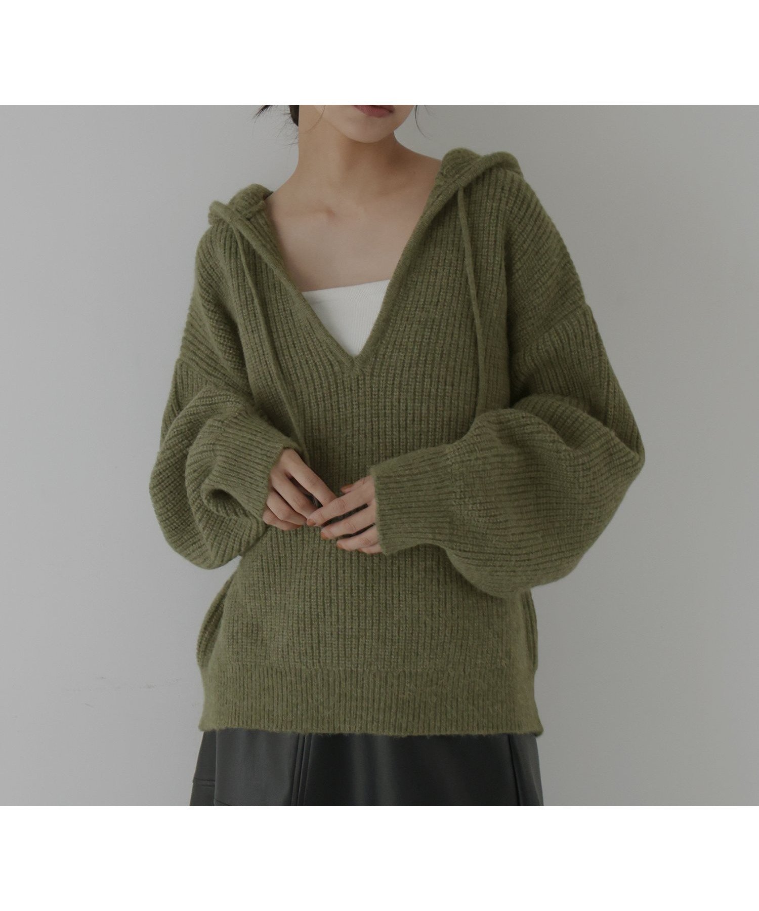 【ヘラム/hellam】のフード付きニットプルオーバー インテリア・キッズ・メンズ・レディースファッション・服の通販 founy(ファニー) 　ファッション　Fashion　レディースファッション　Fashion for Women　トップス・カットソー　Cut & Sew Tops　ニット　Knit Tops & Sweaters　カジュアルプルオーバー・ニットトップス　Pullovers & Knit Tops / Casual Pullovers　グリーン|ID: prp329100004793535 ipo3291000000034781204