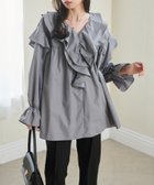 【ラナン/Ranan】のビッグカラーフリルブラウス 人気、トレンドファッション・服の通販 founy(ファニー) ファッション Fashion レディースファッション Fashion for Women トップス・カットソー Cut & Sew Tops シャツ・ブラウス・オフィスカジュアル Elegant Blouses & Button-Ups オケージョン Occasion Wear ギャザー Gathered, Ruffled 今季 This Season, Current Season スラックス Slacks, Dress Pants スリーブ Sleeve, Long Sleeve / Short Sleeve スーツ Suit, Formalwear セットアップ Set-Up, Coordinated Outfit デコルテ Décolleté, Neckline デニム Denim, Jeans Material トレンド Trend, Trending Now フェミニン Feminine, Girly フリル Frill, Ruffle ポケット Pocket, Pocket Detail ワイド Wide, Wide Fit セレモニー Ceremony thumbnail チャコールグレー|ID: prp329100004793591 ipo3291000000035012541