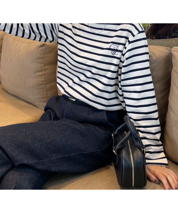 【フレディ&グロスター/FREDY&GLOSTER】のコンパクトボーダーロンTシャツ インテリア・キッズ・メンズ・レディースファッション・服の通販 founy(ファニー) https://founy.com/ ファッション Fashion レディースファッション Fashion for Women トップス・カットソー Cut & Sew Tops シャツ・ブラウス・オフィスカジュアル Elegant Blouses & Button-Ups ロングTシャツ・Tシャツ Longline T-Shirts & Tees インナー Innerwear ジャケット Jacket, Outerwear ボーダー Border, Stripe ロング Long, Long-Length おすすめ Recommended / Our Picks 2025年 2025 2025-2026秋冬・A/W Autumn/Winter 2025–26 AW25–26 |ID: prp329100004793688 ipo3291000000034925685