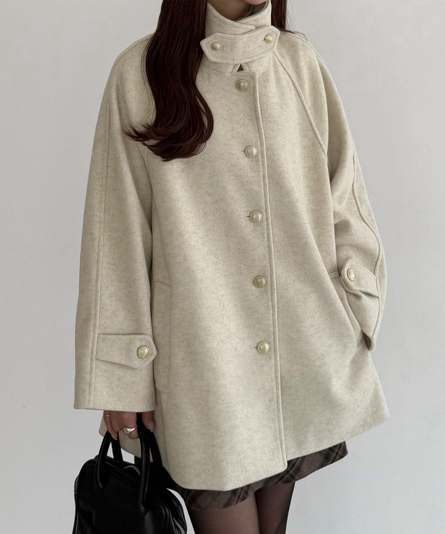 【ジュノア/JUNOAH】のcallautia ゴールドボタンミドルコート インテリア・キッズ・メンズ・レディースファッション・服の通販 founy(ファニー) 　ファッション　Fashion　レディースファッション　Fashion for Women　アウター　Coat / Outerwear Collection　コート・ロングコート・ピーコート　Long Coats, Peacoats & More　アイボリー|ID: prp329100004793707 ipo3291000000034782380