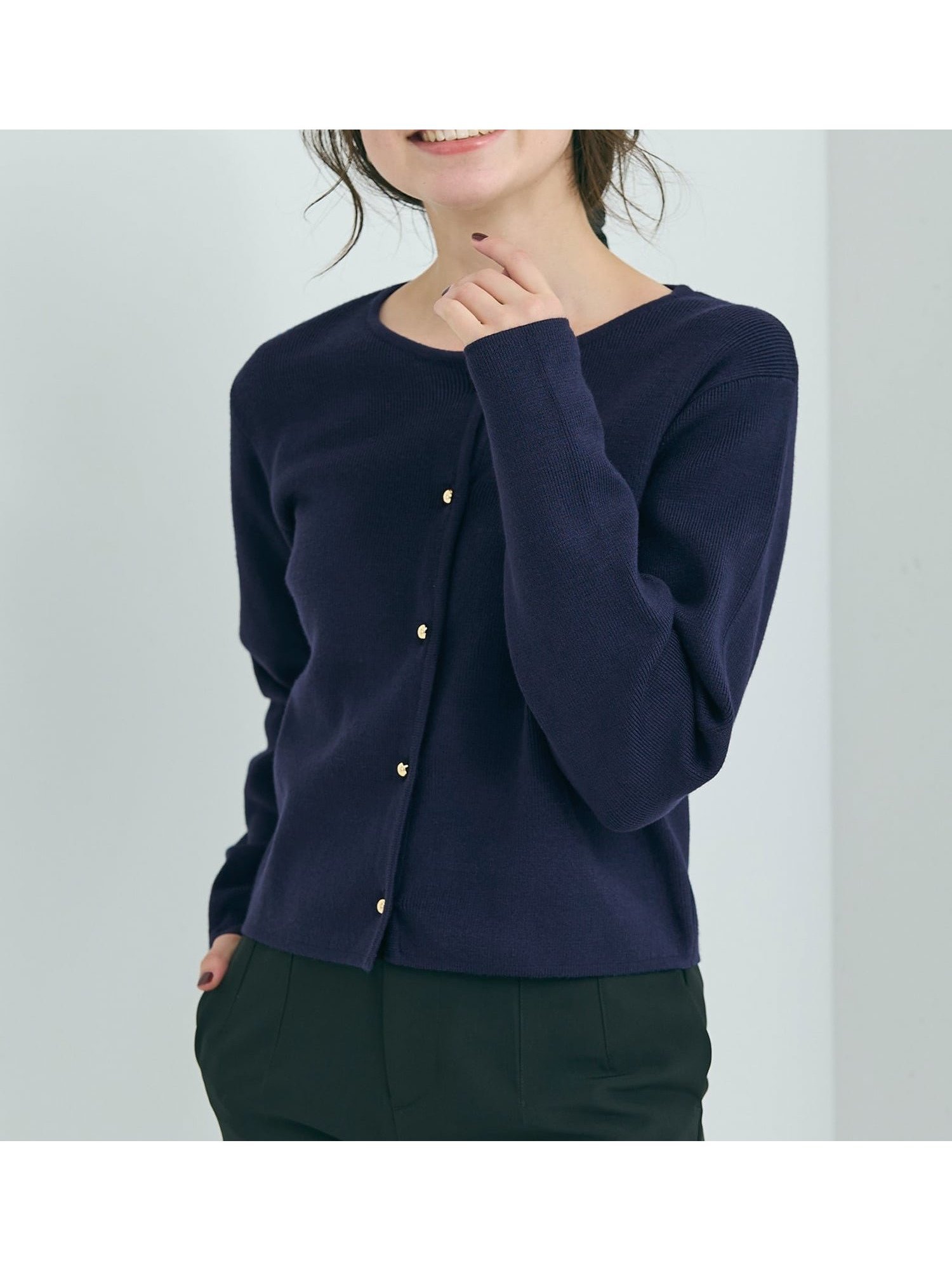 【コカ/COCA】の【新色追加】金ボタンニットカーディガン インテリア・キッズ・メンズ・レディースファッション・服の通販 founy(ファニー) ファッション Fashion レディースファッション Fashion for Women トップス・カットソー Cut & Sew Tops ニット Knit Tops & Sweaters カーディガン・羽織り Layered Style Cardigans カーディガン Cardigan, Knitwear クラシカル Classical, Vintage-Inspired コンパクト Compact, Small Size フロント Front, Front Design ポケット Pocket, Pocket Detail ロング Long, Long-Length A/W・秋冬 Autumn/Winter おすすめ Recommended / Our Picks エレガント 上品 Elegant 2025年 2025 2025-2026秋冬・A/W Autumn/Winter 2025–26 AW25–26 Navy|ID: prp329100004793726 ipo3291000000034907037