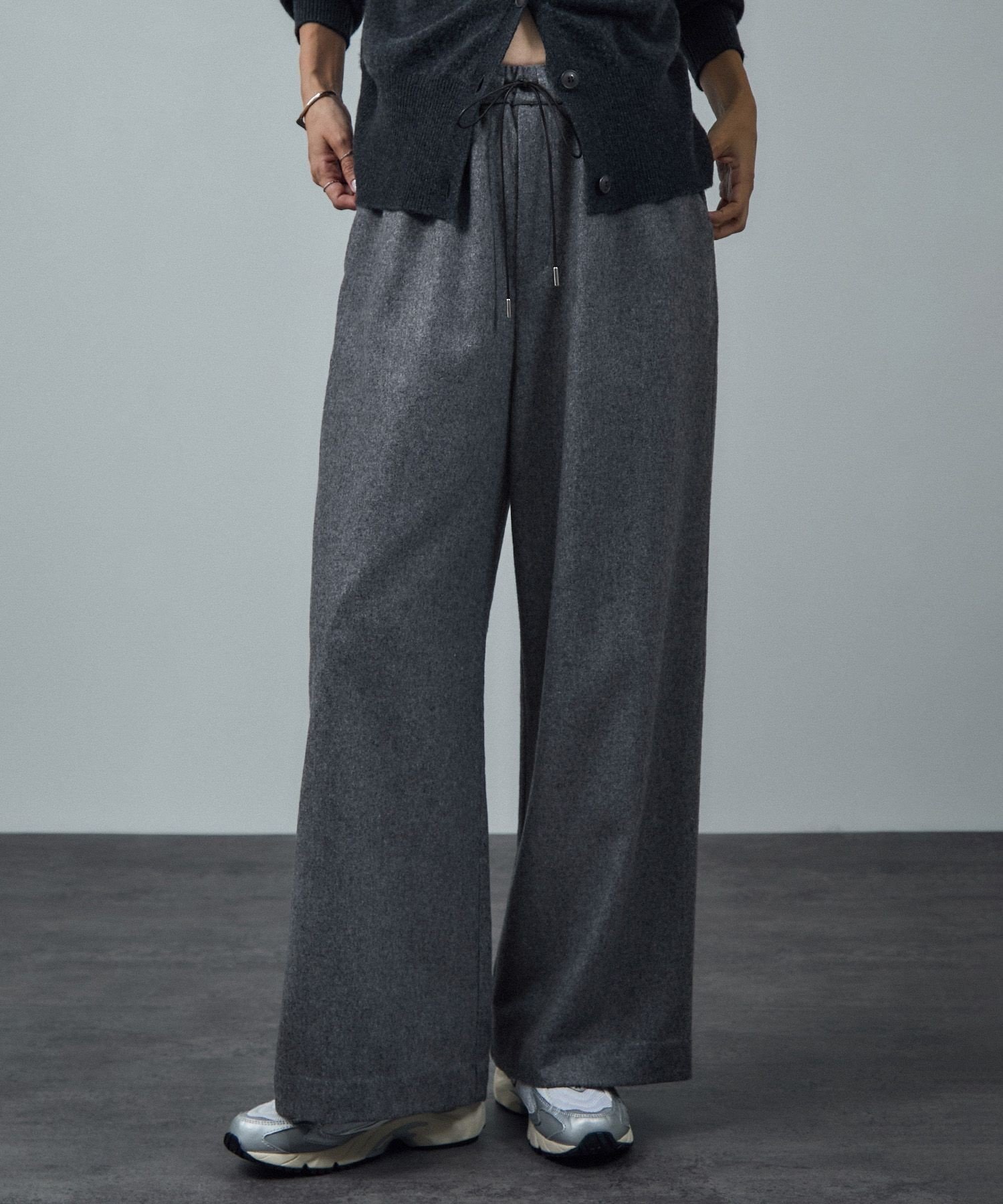 【サロン アダム エ ロペ/SALON adam et rope'】の【WEB限定】ウォッシャブルウールカシミヤワイドパンツ インテリア・キッズ・メンズ・レディースファッション・服の通販 founy(ファニー) 　ファッション　Fashion　レディースファッション　Fashion for Women　パンツ　Pants & Trousers　洗える　Machine Washable　クール　Cool, Chic　サテン　Satin, Glossy Fabric　ジャケット　Jacket, Outerwear　トレンド　Trend, Trending Now　ポケット　Pocket, Pocket Detail　メタル　Metal, Metal Parts　ワイド　Wide, Wide Fit　A/W・秋冬　Autumn/Winter　おすすめ　Recommended / Our Picks　エレガント 上品　Elegant　グレー(07)|ID: prp329100004793785 ipo3291000000035036110