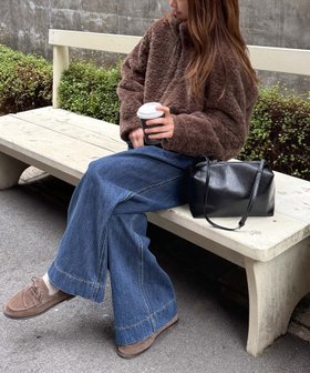 【キャナルジーン/CANAL JEAN】のEl mar シープボアブルゾン 人気、トレンドファッション・服の通販 founy(ファニー) ファッション Fashion レディースファッション Fashion for Women アウター Coat / Outerwear Collection ブルゾンジャケット・スポーティアウター Blouson Jackets デニム Denim, Jeans Material ドローコード Drawcord, Drawstring Cord フェミニン Feminine, Girly ブルゾン Blouson, Bomber Jacket ポケット Pocket, Pocket Detail モコモコ Fuzzy, Fluffy |ID:prp329100004793846