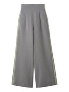 【スナイデル/SNIDEL】のバックリボンレースアップラインパンツ 人気、トレンドファッション・服の通販 founy(ファニー) ファッション Fashion レディースファッション Fashion for Women パンツ Pants & Trousers シャーリング Shirring, Ruched シンプル Simple, Minimal ストライプ Stripe, Striped Pattern ストレート Straight, Straight Cut スポーティ Sporty, Casual Athletic スマート Smart, Elegant とろみ Fluid, Flowy Fabric フロント Front, Front Design ベロア Velour, Soft Velvet リボン Ribbon, Bow レース Lace, Lace Fabric おすすめ Recommended / Our Picks thumbnail STRIPE[932]|ID: prp329100004793879 ipo3291000000034783464