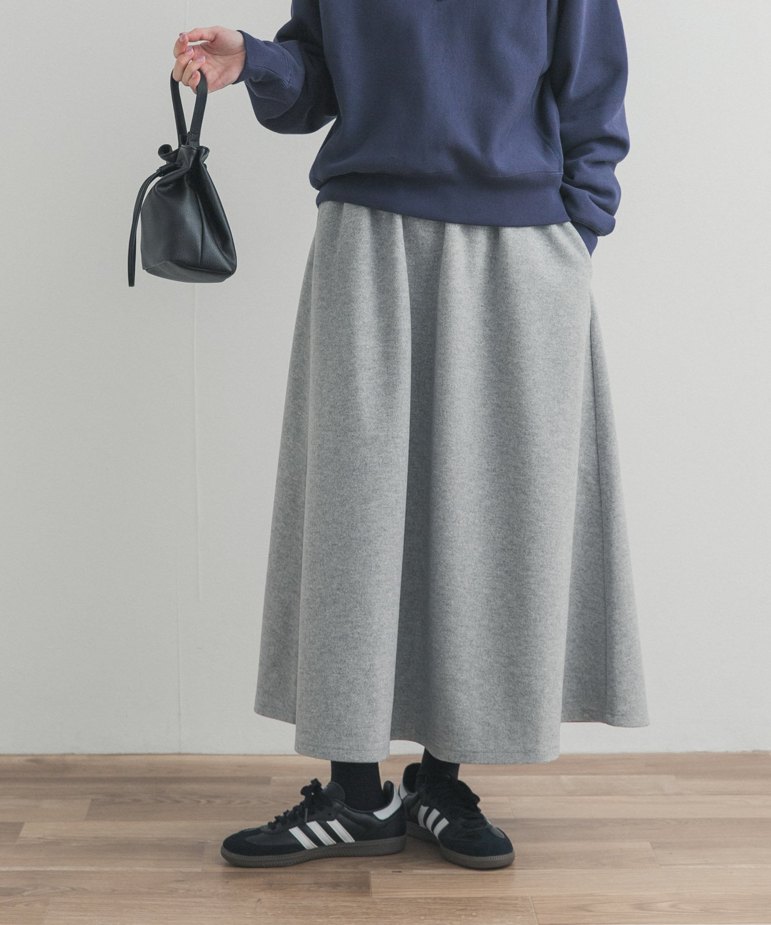 【アーバンリサーチ ドアーズ/URBAN RESEARCH DOORS】のカットギャザースカート インテリア・キッズ・メンズ・レディースファッション・服の通販 founy(ファニー) ファッション Fashion レディースファッション Fashion for Women スカート Skirts ギャザー Gathered, Ruffled シンプル Simple, Minimal スウェット / スエット Sweatshirt, Sweatwear バランス Balance, Style Balance フレア Flare, Flared リラックス Relax, Relaxed Fit A/W・秋冬 Autumn/Winter 冬 Winter / This Winter エレガント 上品 Elegant 2025年 2025 2025-2026秋冬・A/W Autumn/Winter 2025–26 AW25–26 ライトグレー|ID: prp329100004793952 ipo3291000000034783944