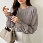【ココモモ/COCOMOMO】の【新色登場!】 透け感シャーリング ブラウス シフォン フリル ラウンドネック 人気、トレンドファッション・服の通販 founy(ファニー) ファッション Fashion レディースファッション Fashion for Women トップス・カットソー Cut & Sew Tops シャツ・ブラウス・オフィスカジュアル Elegant Blouses & Button-Ups シアー Sheer, See-Through シフォン Chiffon, Lightweight Fabric シャーリング Shirring, Ruched フリル Frill, Ruffle ラウンド Round, Round Neck thumbnail グレー|ID: prp329100004793960 ipo3291000000034901568