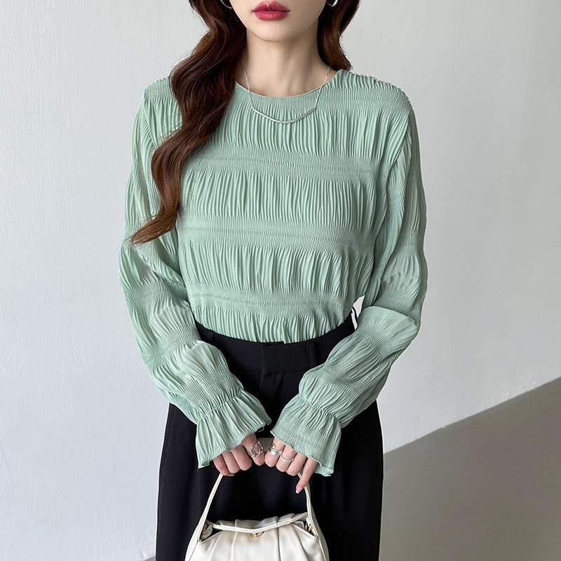 【ココモモ/COCOMOMO】の【新色登場!】 透け感シャーリング ブラウス シフォン フリル ラウンドネック インテリア・キッズ・メンズ・レディースファッション・服の通販 founy(ファニー) ファッション Fashion レディースファッション Fashion for Women トップス・カットソー Cut & Sew Tops シャツ・ブラウス・オフィスカジュアル Elegant Blouses & Button-Ups シアー Sheer, See-Through シフォン Chiffon, Lightweight Fabric シャーリング Shirring, Ruched フリル Frill, Ruffle ラウンド Round, Round Neck グリーン|ID: prp329100004793960 ipo3291000000034901569