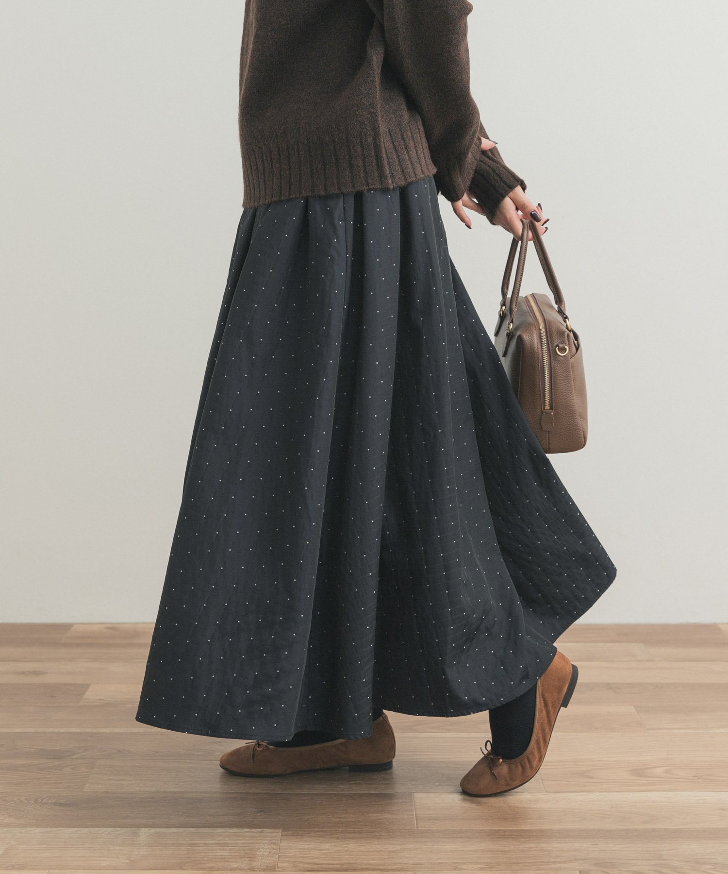 【アーバンリサーチ ドアーズ/URBAN RESEARCH DOORS】のドットタックギャザースカート インテリア・キッズ・メンズ・レディースファッション・服の通販 founy(ファニー) ファッション Fashion レディースファッション Fashion for Women スカート Skirts 2025年 2025 2025-2026秋冬・A/W Autumn/Winter 2025–26 AW25–26 冬 Winter / This Winter アシンメトリー Asymmetrical Style ギャザー Gathered, Ruffled シンプル Simple, Minimal トレンド Trend, Trending Now ドット Polka Dot, Dot Pattern エレガント 上品 Elegant A/W・秋冬 Autumn/Winter ネイビー|ID: prp329100004793962 ipo3291000000034784024