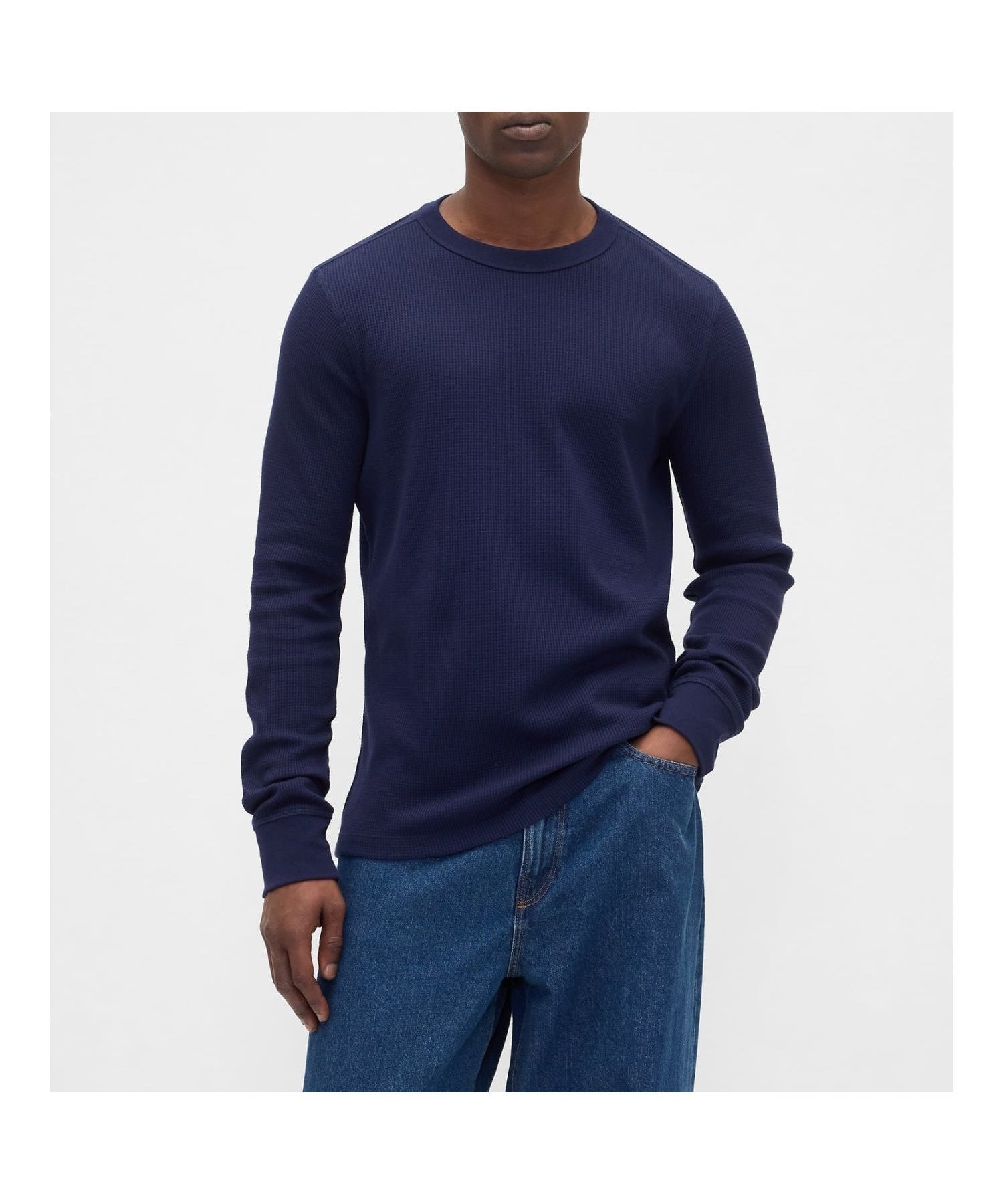 【ギャップ/GAP】のワッフルニット クルーネックTシャツ インテリア・キッズ・メンズ・レディースファッション・服の通販 founy(ファニー) 　ファッション　Fashion　レディースファッション　Fashion for Women　トップス・カットソー　Cut & Sew Tops　ニット　Knit Tops & Sweaters　シャツ・ブラウス・オフィスカジュアル　Elegant Blouses & Button-Ups　ロングTシャツ・Tシャツ　Longline T-Shirts & Tees　ストレート　Straight, Straight Cut　フィット　Fit, Slim Fit　リラックス　Relax, Relaxed Fit　ワッフル　Waffle, Waffle Knit　長袖　Long Sleeve, Full Sleeve　NAVY_UNIFORM|ID: prp329100004793976 ipo3291000000034784091