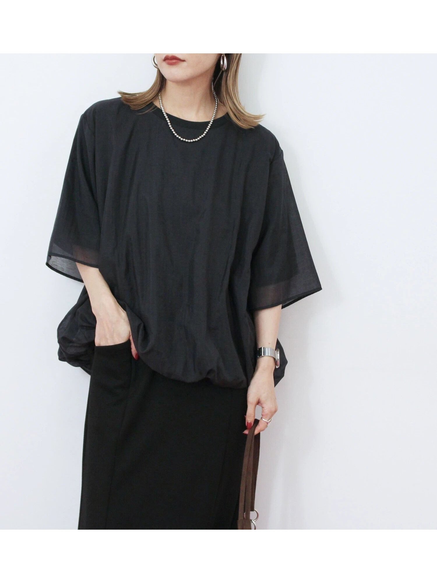 【サマンサモスモス/Samansa Mos2】の裾バルーンTシャツ インテリア・キッズ・メンズ・レディースファッション・服の通販 founy(ファニー) 　ファッション　Fashion　レディースファッション　Fashion for Women　トップス・カットソー　Cut & Sew Tops　シャツ・ブラウス・オフィスカジュアル　Elegant Blouses & Button-Ups　ロングTシャツ・Tシャツ　Longline T-Shirts & Tees　おすすめ　Recommended / Our Picks　タイトスカート　Pencil Skirt, Tight Skirt　バルーン　Balloon, Balloon Silhouette　ベーシック　Basic, Essential　ブラック|ID: prp329100004793986 ipo3291000000034784144