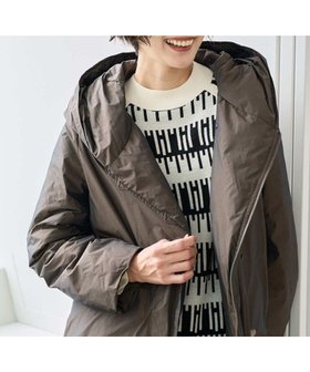 【ジョルジュ レッシュ/GEORGES RECH】のステッチレスシャンブレーロングダウンコート 人気、トレンドファッション・服の通販 founy(ファニー) ファッション Fashion レディースファッション Fashion for Women アウター Coat / Outerwear Collection コート・ロングコート・ピーコート Long Coats, Peacoats & More ダウンジャケット・軽量ダウン Warm & Lightweight Down Jackets 春 Spring 秋 Autumn クール Cool, Chic 軽量 Lightweight, Ultra Light シャンブレー Chambray, Denim-Like Fabric スタイリッシュ Stylish, Fashionable ストレッチ Stretch, Stretchy Fabric スーツ Suit, Formalwear ダウン Down, Puffer トレンド Trend, Trending Now ボトム Bottoms, Lower Wear メタル Metal, Metal Parts ループ Loop, Loop Knit ワイド Wide, Wide Fit 冬 Winter / This Winter おすすめ Recommended / Our Picks 夏 Summer ビジネス 仕事 通勤 Business / Work / Commuting |ID:prp329100004794079