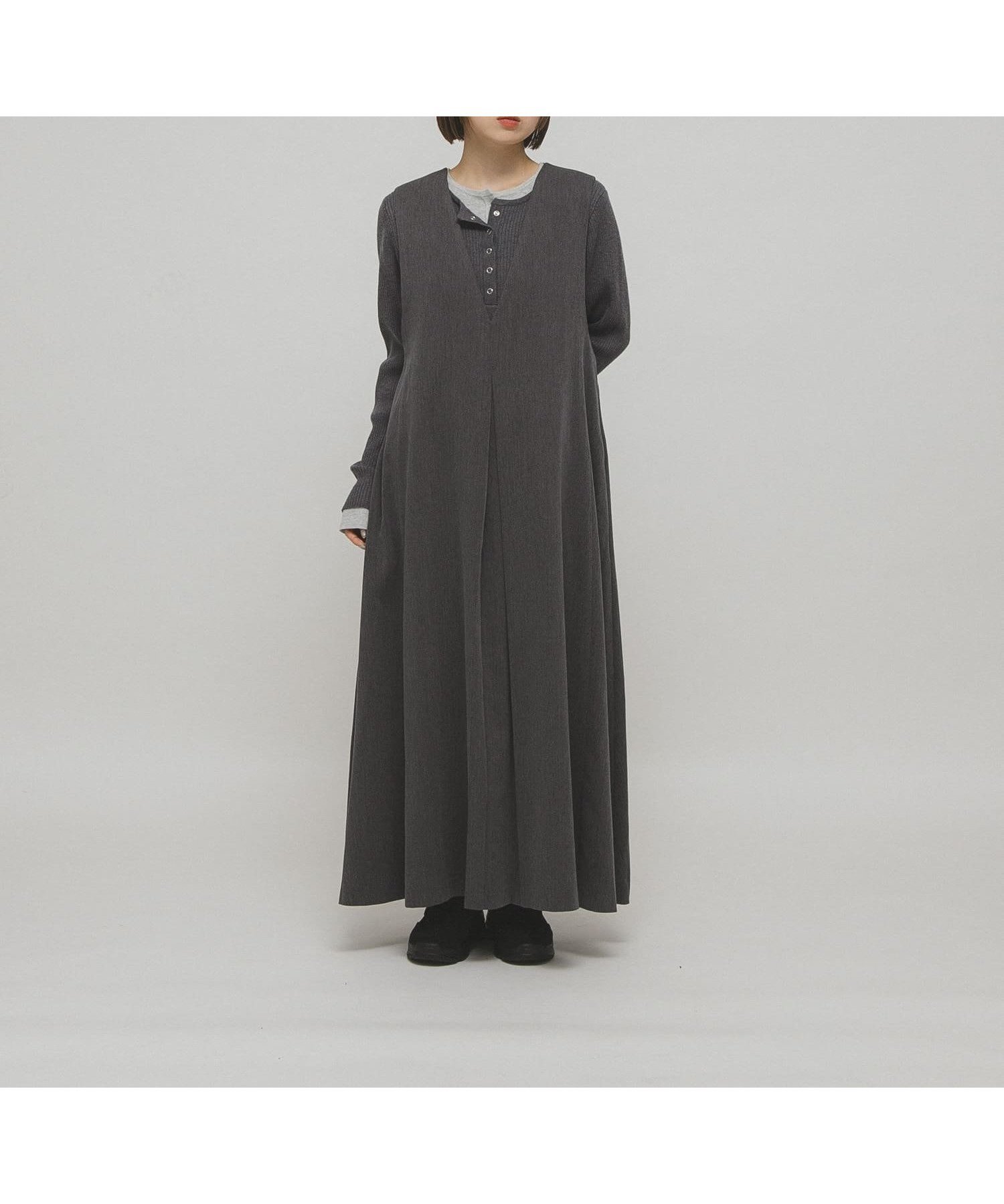 【ケービーエフ/KBF / URBAN RESEARCH】の『一部WEB限定カラー』2WAYフレアジャンパースカート インテリア・キッズ・メンズ・レディースファッション・服の通販 founy(ファニー) ファッション Fashion レディースファッション Fashion for Women スカート Skirts 2025年 2025 2025-2026秋冬・A/W Autumn/Winter 2025–26 AW25–26 冬 Winter / This Winter インナー Innerwear スリーブ Sleeve, Long Sleeve / Short Sleeve チェック Check, Plaid, Tartan フロント Front, Front Design 無地 Plain, Solid Color A/W・秋冬 Autumn/Winter CHARCOAL|ID: prp329100004794134 ipo3291000000034785040