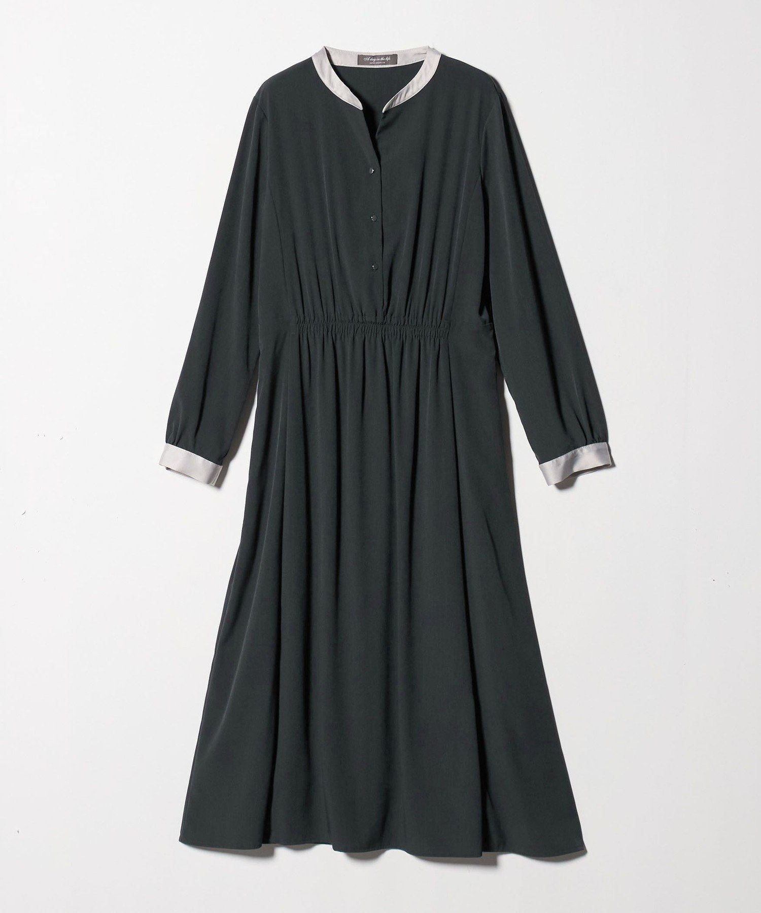 【ユナイテッドアローズ/UNITED ARROWS】のプリント ギャザー スキッパーワンピース A DAY IN THE LIFE インテリア・キッズ・メンズ・レディースファッション・服の通販 founy(ファニー) ファッション Fashion レディースファッション Fashion for Women ワンピース Dresses カーディガン Cardigan, Knitwear ギャザー Gathered, Ruffled クラシカル Classical, Vintage-Inspired サテン Satin, Glossy Fabric スキッパー Skipper, Open Collar チェーン Chain, Chain Strap トレンド Trend, Trending Now バランス Balance, Style Balance フェイス Face, Facial Design プリント Print, Printed Pattern メタル Metal, Metal Parts 無地 Plain, Solid Color アウトレット Outlet / Clearance エレガント 上品 Elegant ビジネス 仕事 通勤 Business / Work / Commuting 結婚式 Wedding 二次会 After Party DK.GRAY|ID: prp329100004794145 ipo3291000000034785107