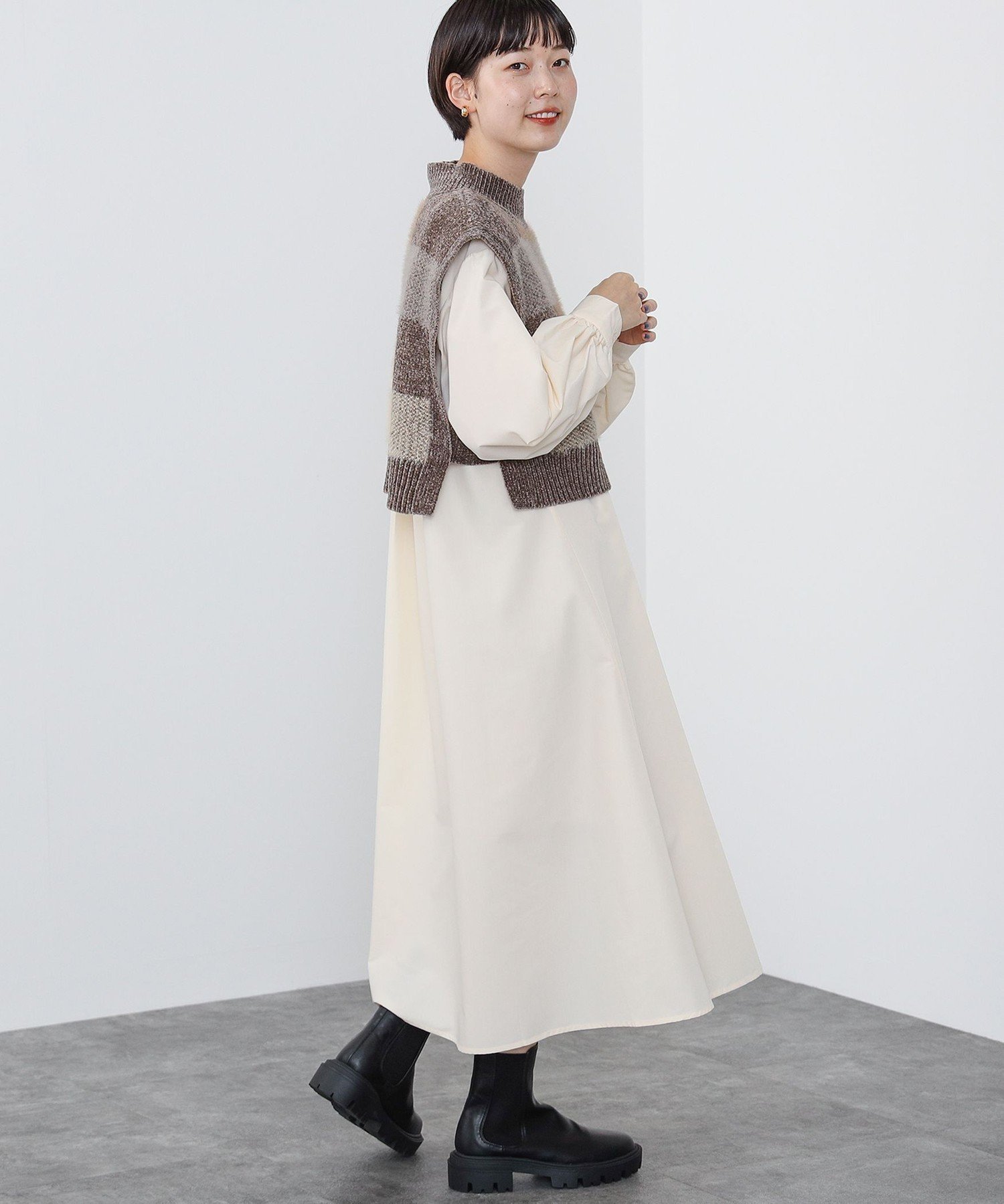 【ビームス ウイメン/BEAMS】のニットベスト シャツワンピース (セットアイテム) インテリア・キッズ・メンズ・レディースファッション・服の通販 founy(ファニー) 　ファッション　Fashion　レディースファッション　Fashion for Women　アウター　Coat / Outerwear Collection　ワンピース　Dresses　シャツワンピース / 1枚で着映えコーデ　Shirt Dresses　カットソー　Cut and Sewn Top　ショート　Short, Short Length　ストレート　Straight, Straight Cut　チェック　Check, Plaid, Tartan　トレンド　Trend, Trending Now　ベスト　Vest, Waistcoat　ベーシック　Basic, Essential　A/W・秋冬　Autumn/Winter　MOCHA|ID: prp329100004794192 ipo3291000000034925125