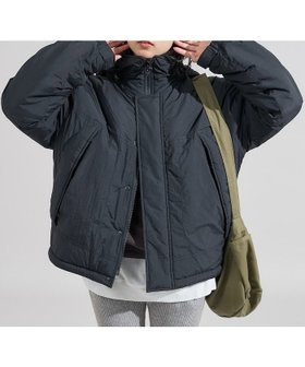 【フリークスストア/FREAK'S STORE】の【ウォッシャブル/撥水/2サイズ展開】 PRIMALOFT ショート丈 モンスターパーカー 25AW 人気、トレンドファッション・服の通販 founy(ファニー) ファッション Fashion レディースファッション Fashion for Women トップス・カットソー Cut & Sew Tops レディースパーカー・カジュアルフーディー Casual Hoodies & Sweatshirts アウトドア Outdoor Clothing ウォッシャブル Machine Washable 軽量 Lightweight, Ultra Light ショート Short, Short Length ジャケット Jacket, Outerwear スポーツ Sports, Activewear スマホ Smartphone, Mobile Device 財布 Wallet, Purse ダウン Down, Puffer 定番 Standard, Basic Item 人気 Popular, Best Seller パーカー Hoodie, Parka ビッグ Big, Oversized ポケット Pocket, Pocket Detail 防寒 Cold Protection, Winter-Ready メッシュ Mesh, Net Fabric ロング Long, Long-Length A/W・秋冬 Autumn/Winter 冬 Winter / This Winter おすすめ Recommended / Our Picks 旅行 Travel 2025年 2025 2025-2026秋冬・A/W Autumn/Winter 2025–26 AW25–26 |ID:prp329100004794213