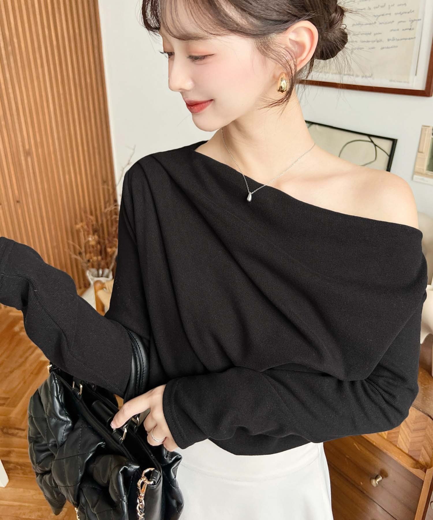 【モーメントプラス/moment+ / MEN】のオフショルドレープニットソープルオーバー インテリア・キッズ・メンズ・レディースファッション・服の通販 founy(ファニー) ファッション Fashion メンズファッション Fashion for Men トップス・カットソー Cut & Sew Tops ニット・セーター / 定番トップス Knit Tops & Sweaters インナー Innerwear エレガント 上品 Elegant シンプル Simple, Minimal ジャケット Jacket, Outerwear スタイリッシュ Stylish, Fashionable スラックス Slacks, Dress Pants トレンド Trend, Trending Now ドレープ Drape, Draping Fabric ニットソー Knit-Sewn, Cut & Sew Knit バランス Balance, Style Balance フェミニン Feminine, Girly フレア Flare, Flared ベーシック Basic, Essential マーメイド Mermaid, Fishtail Silhouette ミニスカート Mini Skirt, Short Skirt ロング Long, Long-Length 再入荷 Restock / Back in Stock プチプライス・低価格 Affordable / Budget Price ブラック|ID: prp329100004794256 ipo3291000000034785685