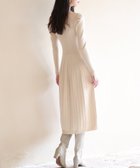 【セゾンドパピヨン/SAISON DE PAPILLON】のプチハイネックミモレ丈ワンピース 人気、トレンドファッション・服の通販 founy(ファニー) ファッション Fashion レディースファッション Fashion for Women ワンピース Dresses コンシャス Conscious, Bodycon コンパクト Compact, Small Size シンプル Simple, Minimal スリット Slit, Slit Detail スリーブ Sleeve, Long Sleeve / Short Sleeve ドッキング Docking, Mixed Material パール Pearl, Pearl Accent フィット Fit, Slim Fit フェミニン Feminine, Girly フロント Front, Front Design プリーツ Pleats, Pleated ランダム Random, Irregular ロング Long, Long-Length エレガント 上品 Elegant thumbnail アイボリー|ID: prp329100004794257 ipo3291000000034785696