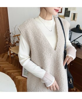 【モーメントプラス/moment+ / MEN】のフェイクリングウールVネックジャンパースカート 人気、トレンドファッション・服の通販 founy(ファニー) ファッション Fashion メンズファッション Fashion for Men インナー Innerwear ショート Short, Short Length シンプル Simple, Minimal トレンド Trend, Trending Now ベーシック Basic, Essential ポケット Pocket, Pocket Detail ロング Long, Long-Length A/W・秋冬 Autumn/Winter 再入荷 Restock / Back in Stock プチプライス・低価格 Affordable / Budget Price おすすめ Recommended / Our Picks エレガント 上品 Elegant |ID:prp329100004794260