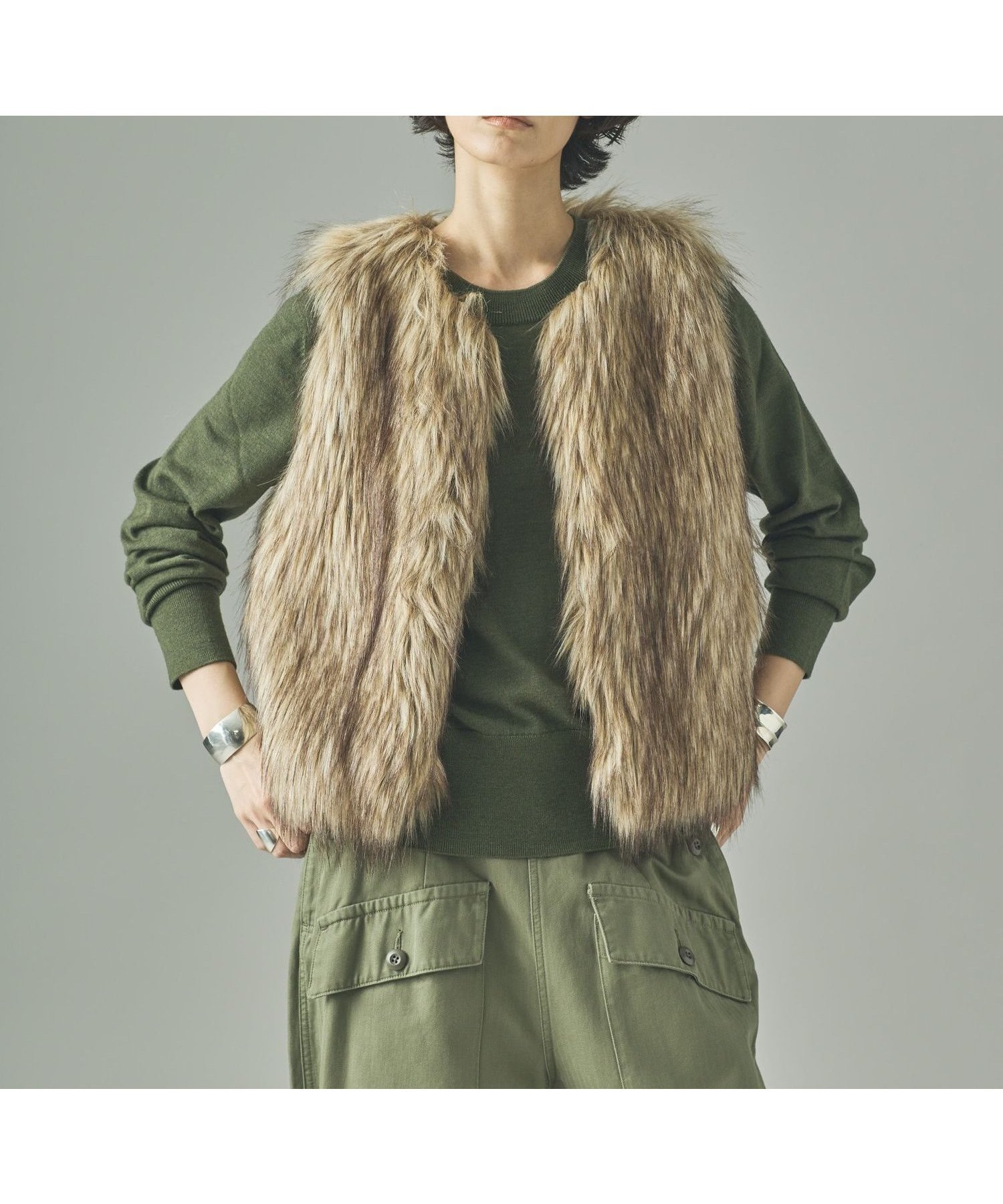 【カレンソロジー/Curensology】のシャギーファーベスト 人気、トレンドファッション・服の通販 founy(ファニー) 　ファッション　Fashion　レディースファッション　Fashion for Women　アウター　Coat / Outerwear Collection　トップス・カットソー　Cut & Sew Tops　ベスト&ジレ / 重ね着スタイル　Vests & Gilets　アクセサリー　Fashion Accessories　エレガント 上品　Elegant　ショート　Short, Short Length　フェイクファー　Faux Fur, Imitation Fur　フォックス　Fox, Fox Fur　プリント　Print, Printed Pattern　リアル　Real, Realistic　 other-1|ID: prp329100004794263 ipo3291000000034785722