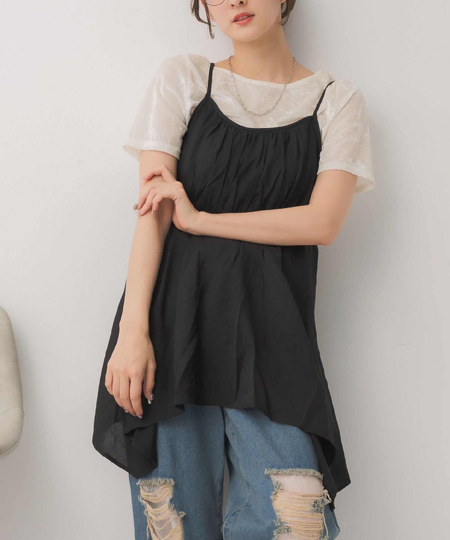 【レトロガール/RETRO GIRL】のイレヘムチュニックキャミOP インテリア・キッズ・メンズ・レディースファッション・服の通販 founy(ファニー) ファッション Fashion レディースファッション Fashion for Women トップス・カットソー Cut & Sew Tops キャミソール&ノースリーブ Camisoles & Sleeveless Tops ワンピース Dresses チュニック Tunic Tops & Dresses イレヘム Irregular Hemline シアー Sheer, See-Through タンク Tank Top, Sleeveless Top デニム Denim, Jeans Material トレンド Trend, Trending Now ビスチェ Bustier, Corset Top ベーシック Basic, Essential レース Lace, Lace Fabric ワンポイント One Point, Statement Accent ブラック|ID: prp329100004794277 ipo3291000000034870897