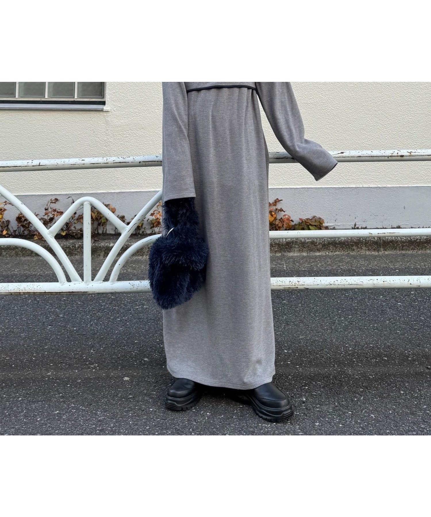 【チャオパニックティピー/CIAOPANIC TYPY】の【ビスチェ付き】フリースボーダーアソートワンピース インテリア・キッズ・メンズ・レディースファッション・服の通販 founy(ファニー) ファッション Fashion レディースファッション Fashion for Women ワンピース Dresses スニーカー Sneakers, Trainers スリット Slit, Slit Detail ダウン Down, Puffer デニム Denim, Jeans Material トレンド Trend, Trending Now パイピング Piping, Trim Design ビスチェ Bustier, Corset Top おすすめ Recommended / Our Picks グレー|ID: prp329100004794285 ipo3291000000034844263