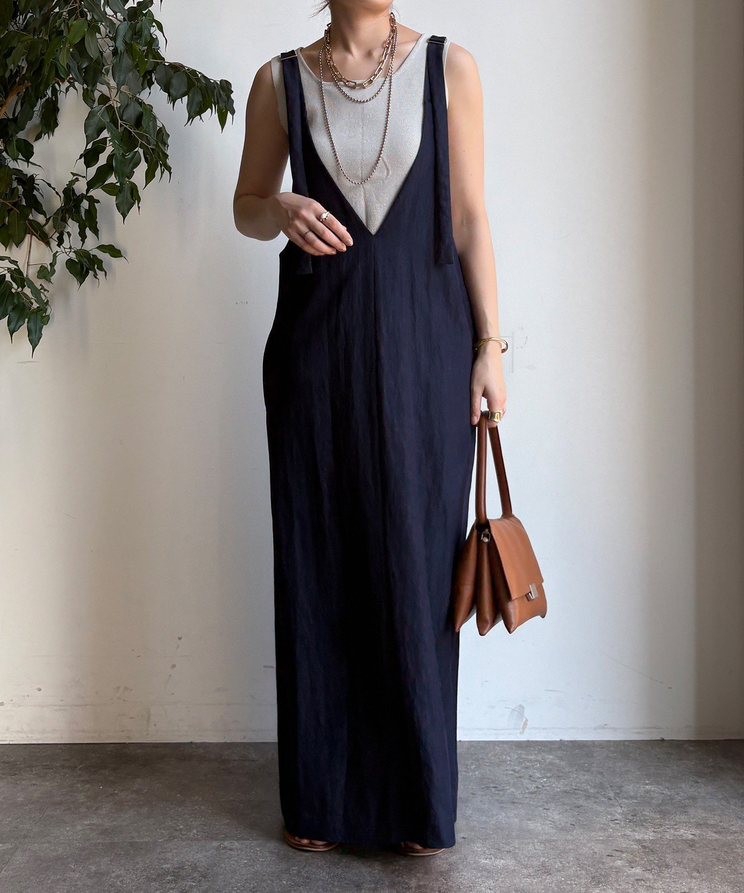 【ドゥドゥ/DouDou】の【新色追加/前後2WAYで着られる】深Vワンピース インテリア・キッズ・メンズ・レディースファッション・服の通販 founy(ファニー) ファッション Fashion レディースファッション Fashion for Women ワンピース Dresses インナー Innerwear スマート Smart, Elegant ダブル Double, Double-Breasted フレア Flare, Flared フロント Front, Front Design S/S・春夏 SS, Spring/Summer, Warm Season 再入荷 Restock / Back in Stock 夏 Summer 2026年 2026 ネイビー|ID: prp329100004794291 ipo3291000000034843890