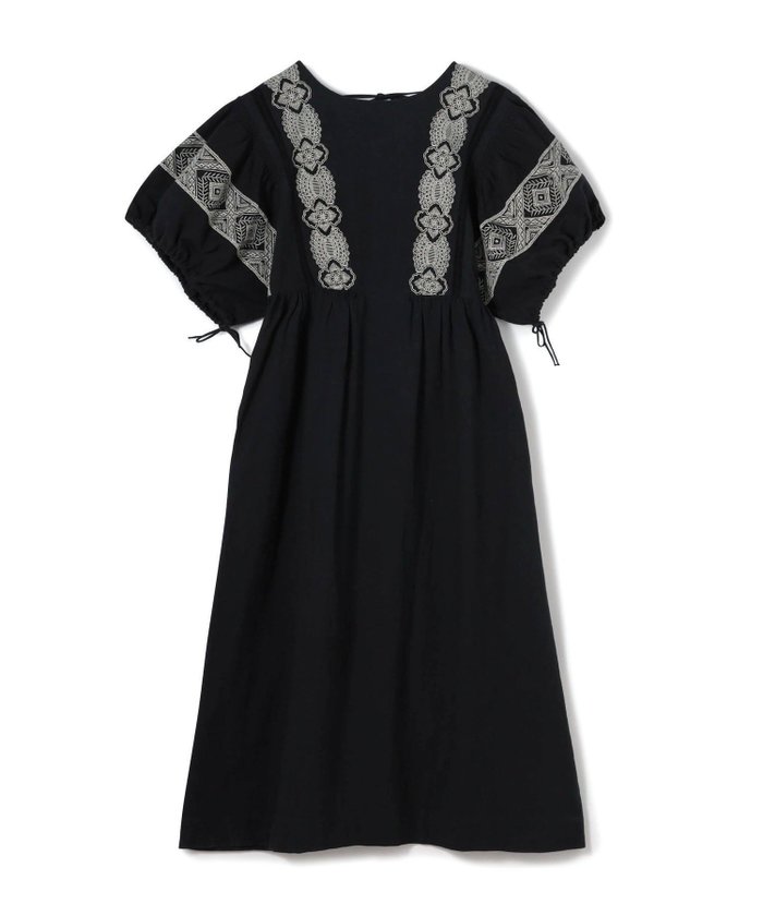 【トゥモローランド/TOMORROWLAND】のコットンエンブロイダリー ボリュームスリーブワンピース インテリア・キッズ・メンズ・レディースファッション・服の通販 founy(ファニー) https://founy.com/ ファッション Fashion レディースファッション Fashion for Women ワンピース Dresses インド Indian Textile ギャザー Gathered, Ruffled サンダル Sandals, Summer Shoes シューズ Shoes, Footwear フラット Flat, Flat Shoes リゾート Resort, Vacation Style |ID: prp329100004794319 ipo3291000000034786046