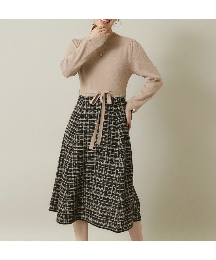 【イッツデモ/ITS' DEMO】の【手洗い可】ツイード調ニットワンピ インテリア・キッズ・メンズ・レディースファッション・服の通販 founy(ファニー) 　ファッション　Fashion　レディースファッション　Fashion for Women　ワンピース　Dresses　ニットワンピース　Knit Dresses　クラシカル　Classical, Vintage-Inspired　コンパクト　Compact, Small Size　スマート　Smart, Elegant　スリット　Slit, Slit Detail　ツイード　Twill, Twill Weave　パール　Pearl, Pearl Accent　フィット　Fit, Slim Fit　ポケット　Pocket, Pocket Detail　A/W・秋冬　Autumn/Winter　ベージュ|ID: prp329100004794411 ipo3291000000034786507