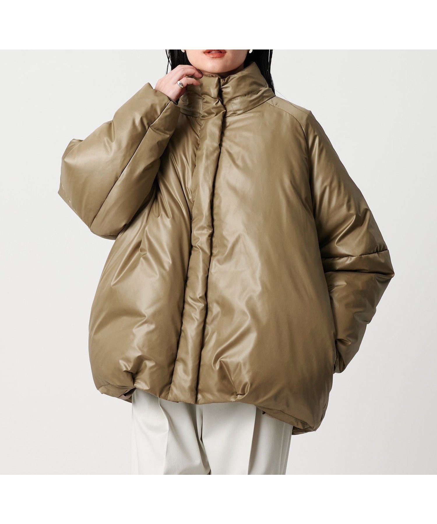 【ユナイテッドアローズ/UNITED ARROWS】のMARW UNITED ARROWS コクーン ダウンジャケット 撥水 インテリア・キッズ・メンズ・レディースファッション・服の通販 founy(ファニー) 　ファッション　Fashion　レディースファッション　Fashion for Women　アウター　Coat / Outerwear Collection　レディースジャケット・軽アウター　Jackets　コクーン　Cocoon, Cocoon Silhouette　ジャケット　Jacket, Outerwear　タフタ　Taffeta, Structured Fabric　ダウン　Down, Puffer　定番　Standard, Basic Item　人気　Popular, Best Seller　フェザー　Feather, Feather Detail　フォルム　Silhouette, Form　ポケット　Pocket, Pocket Detail　防寒　Cold Protection, Winter-Ready　ビジネス 仕事 通勤　Business / Work / Commuting　MOCA|ID: prp329100004794431 ipo3291000000034786595