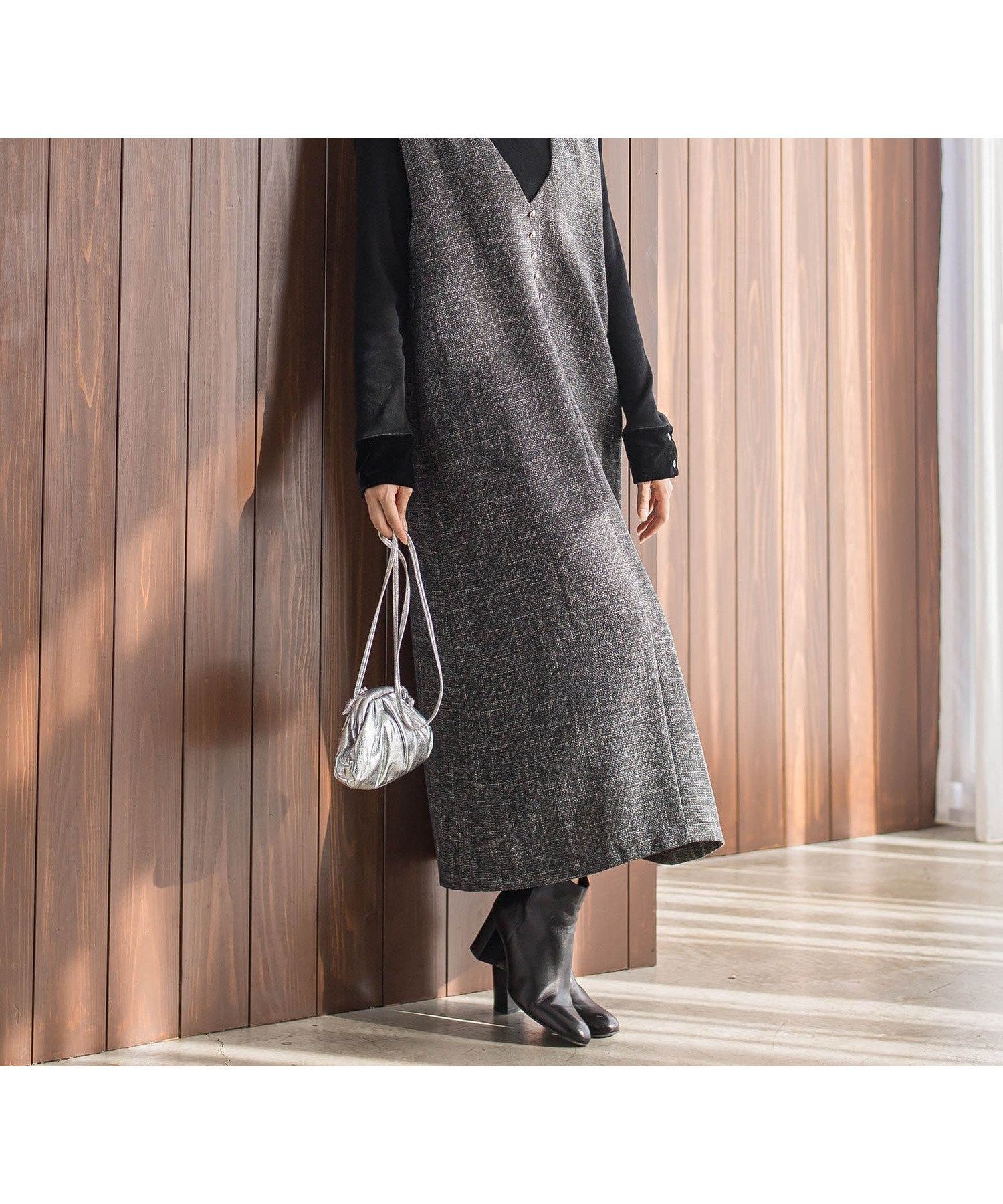 【ドロワット ロートレアモン/Droite Lautreamont】のツィードVネックジャンスカワンピース インテリア・キッズ・メンズ・レディースファッション・服の通販 founy(ファニー) ファッション Fashion レディースファッション Fashion for Women ワンピース Dresses 2025年 2025 2025-2026秋冬・A/W Autumn/Winter 2025–26 AW25–26 インナー Innerwear タートル Turtleneck, Turtle Collar ツイード/ツィード Choker, Choker Necklace ツイード Twill, Twill Weave トレンド Trend, Trending Now ネップ Nepp, Slub Yarn フェミニン Feminine, Girly 冬 Winter / This Winter A/W・秋冬 Autumn/Winter 長袖 Long Sleeve, Full Sleeve ブラック|ID: prp329100004794458 ipo3291000000034844730