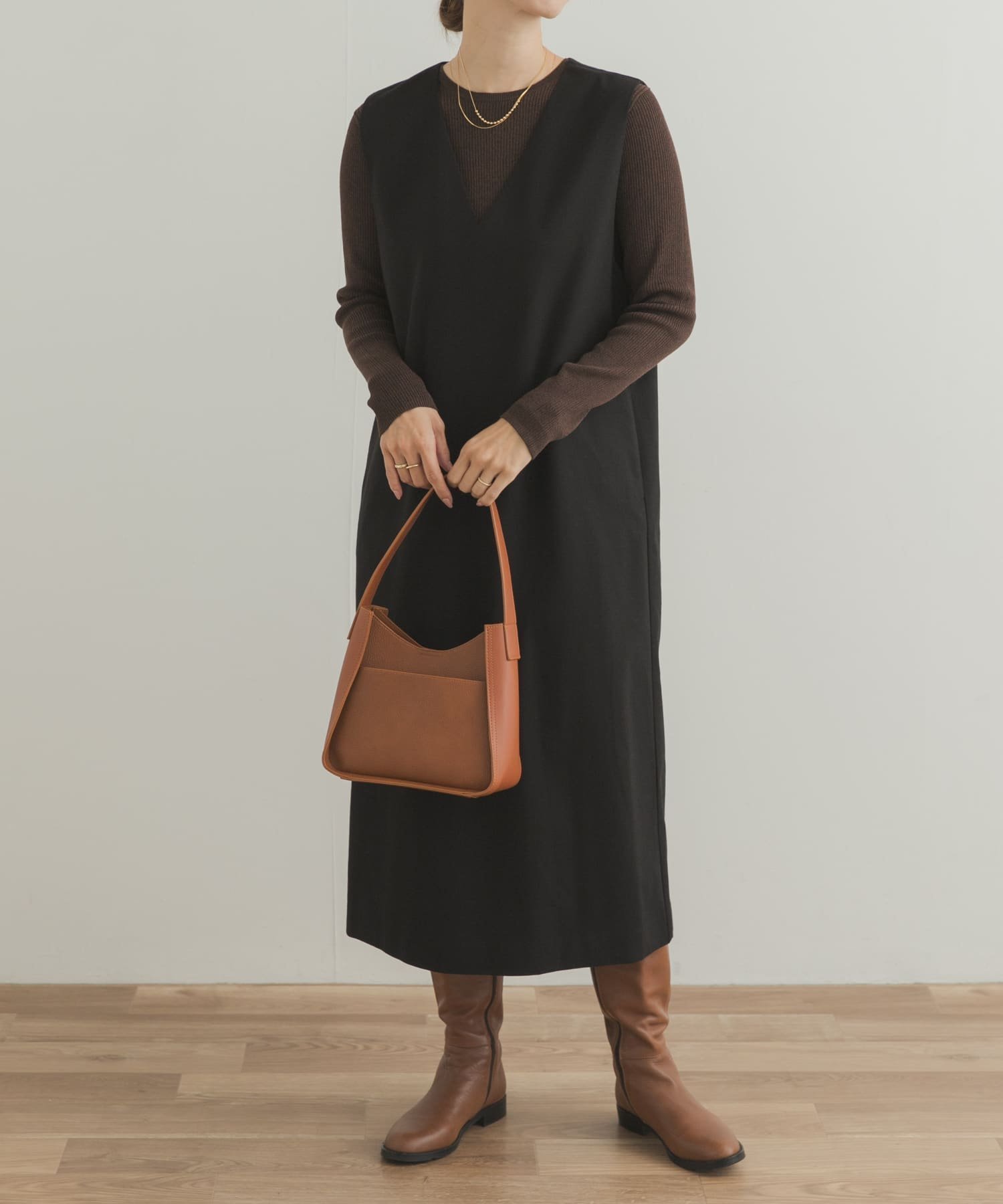 【アーバンリサーチ ドアーズ/URBAN RESEARCH DOORS】の『UR TECH』ストレートラインジャンパースカート インテリア・キッズ・メンズ・レディースファッション・服の通販 founy(ファニー) ファッション Fashion レディースファッション Fashion for Women スカート Skirts インナー Innerwear シンプル Simple, Minimal スリーブ Sleeve, Long Sleeve / Short Sleeve タートルネック Turtleneck, High Neck ツイル Twist, Twisted Detail ロング Long, Long-Length A/W・秋冬 Autumn/Winter 冬 Winter / This Winter エレガント 上品 Elegant 2025年 2025 2025-2026秋冬・A/W Autumn/Winter 2025–26 AW25–26 BLACK|ID: prp329100004794486 ipo3291000000034786960