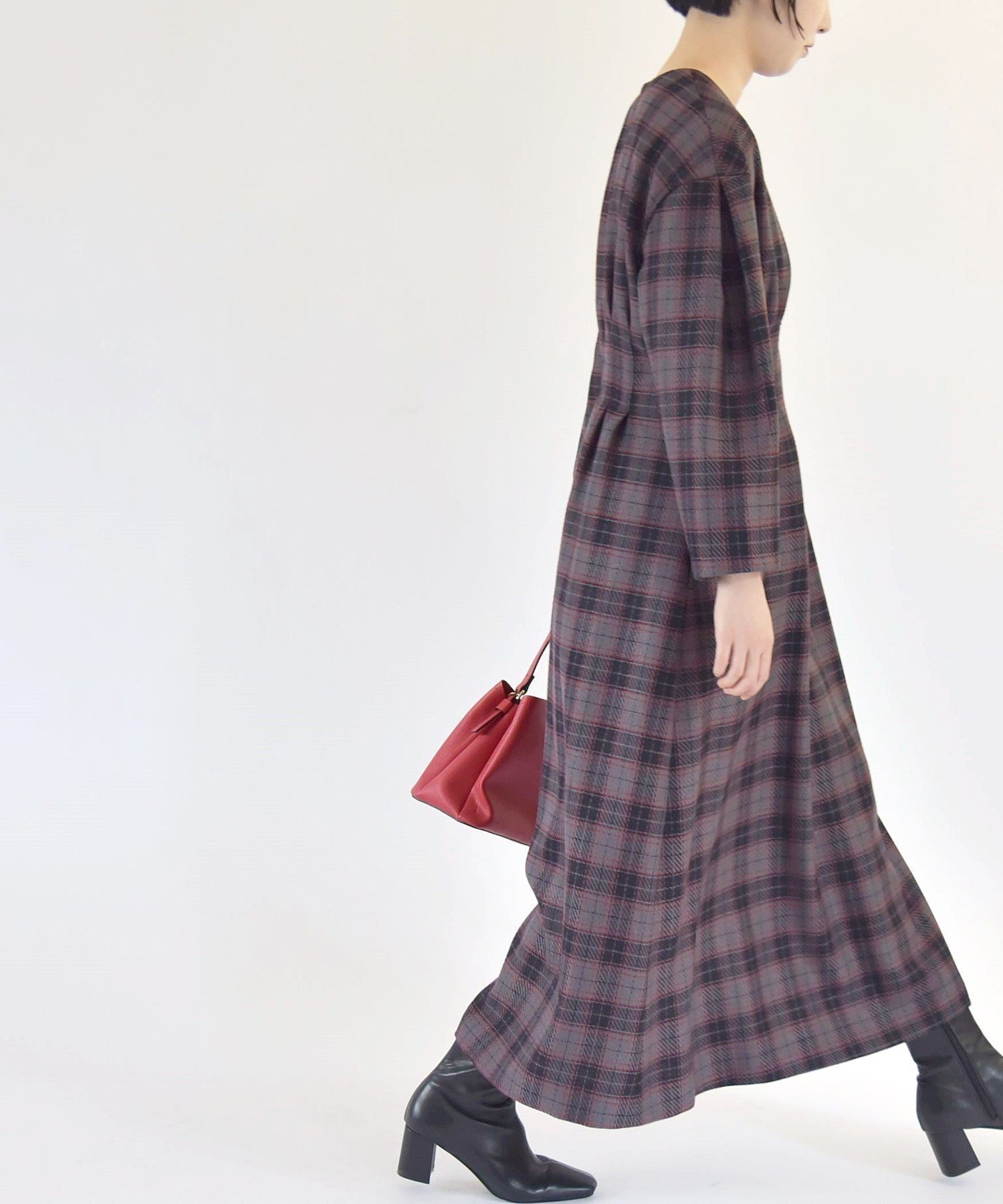 【シップス フォー ウィメン/SHIPS】のquaranciel 手洗い可能 チェック シェイプ ワンピース インテリア・キッズ・メンズ・レディースファッション・服の通販 founy(ファニー) ファッション Fashion レディースファッション Fashion for Women ワンピース Dresses シェイプ Shape, Slim Fit シューズ Shoes, Footwear スリーブ Sleeve, Long Sleeve / Short Sleeve チェック Check, Plaid, Tartan 定番 Standard, Basic Item バレエ Ballet, Ballet Style フェミニン Feminine, Girly ベーシック Basic, Essential 2023年 2023 2023-2024秋冬・A/W Autumn/Winter 2023–24 AW23–24 エレガント 上品 Elegant グレー|ID: prp329100004794574 ipo3291000000034787587